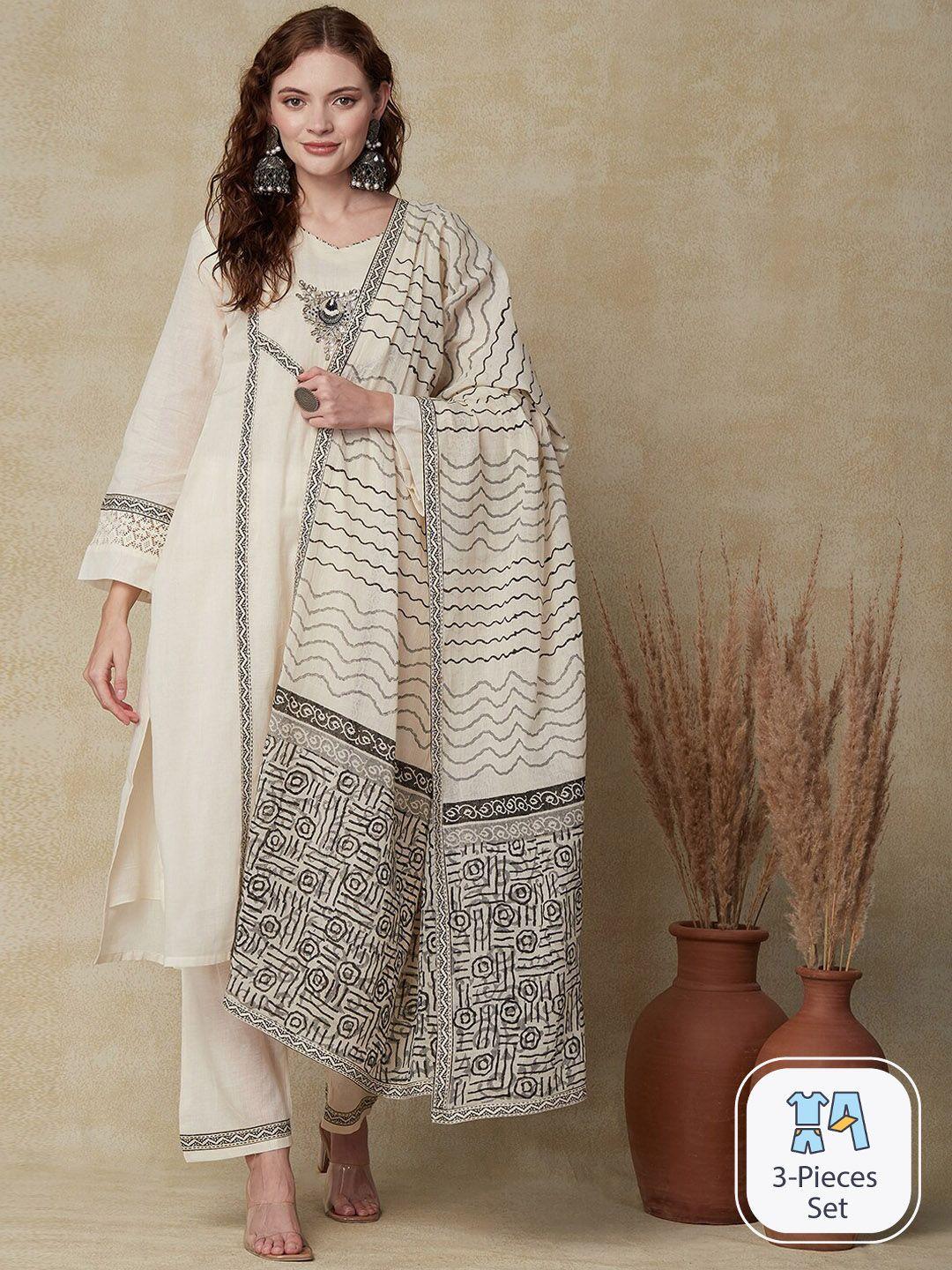 fashor floral embroidered thread work pure cotton straight kurta with trousers & dupatta