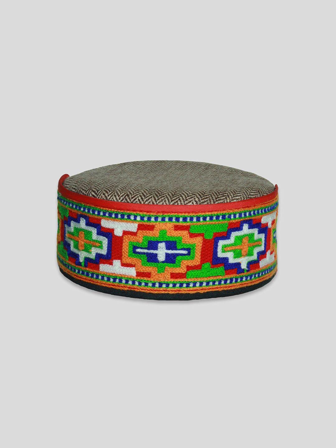 vastraa fusion unisex embroidered woollen ascot cap