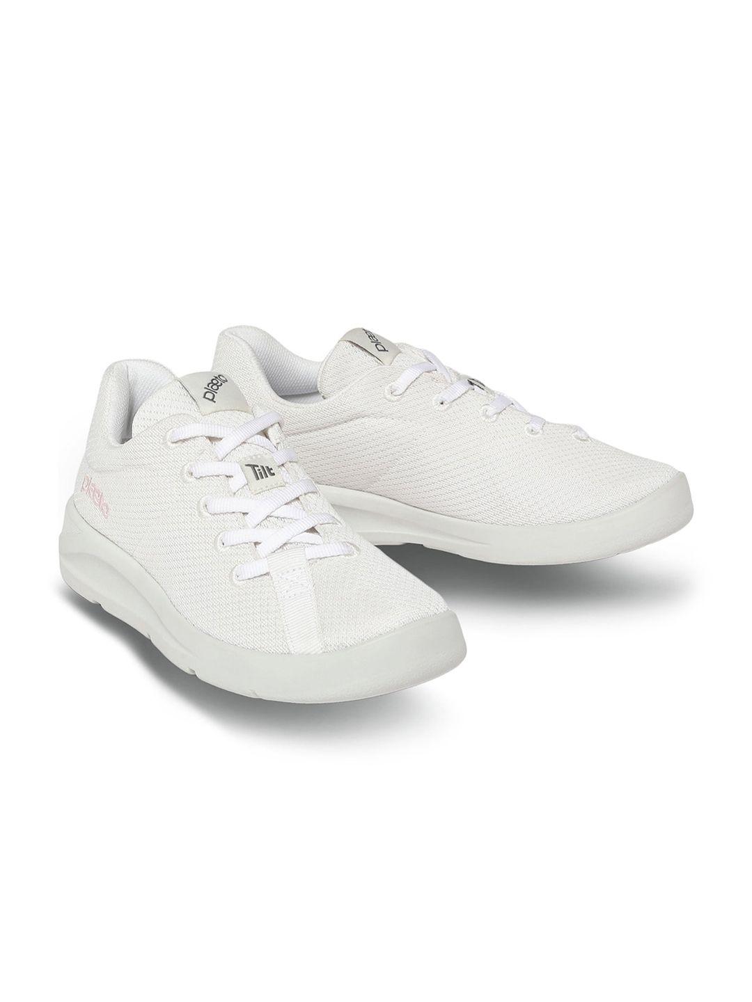 plaeto women textured classic lightweight sneakers