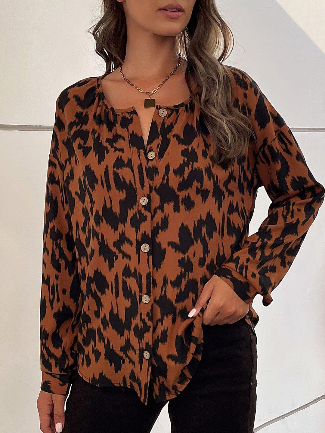 lulu & sky brown animal print crop top