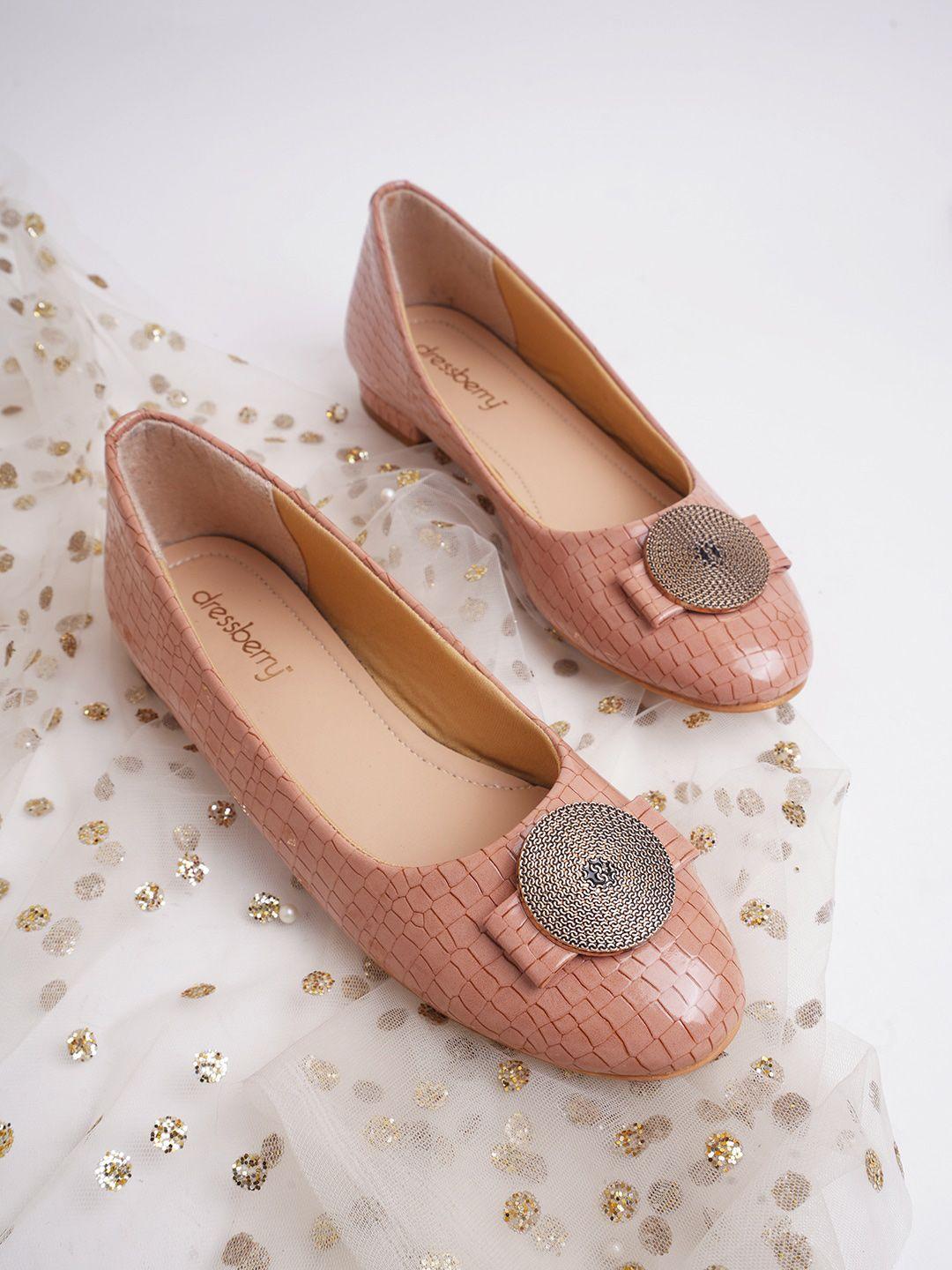 dressberry nude-coloured textured ballerinas with embelished bows