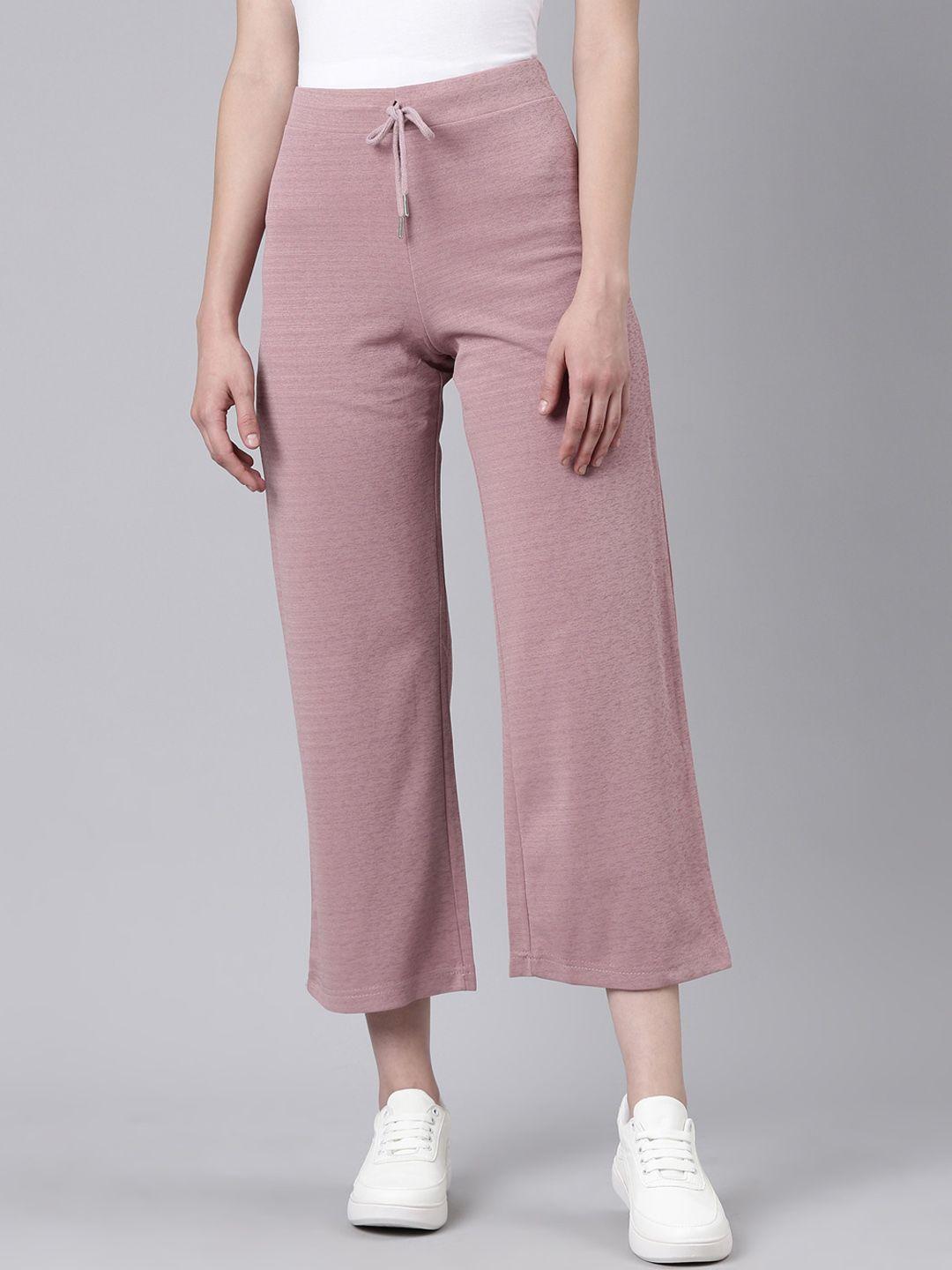 showoff women straight fit wrinkle free cropped parallel trousers