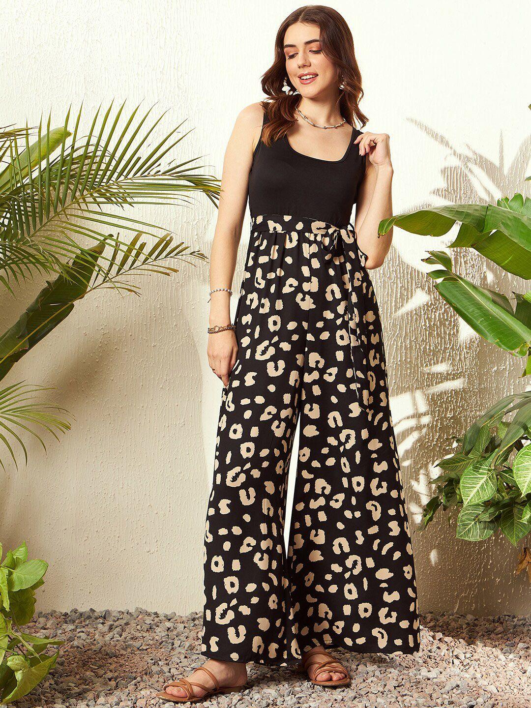 berrylush abstract printed square neck sleeveless basic jumpsuit