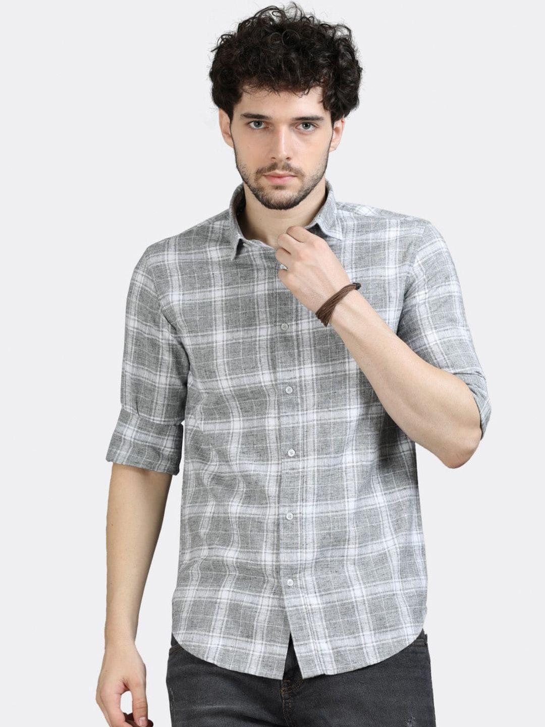 badmaash slim fit checked spread collar long sleeves casual shirt