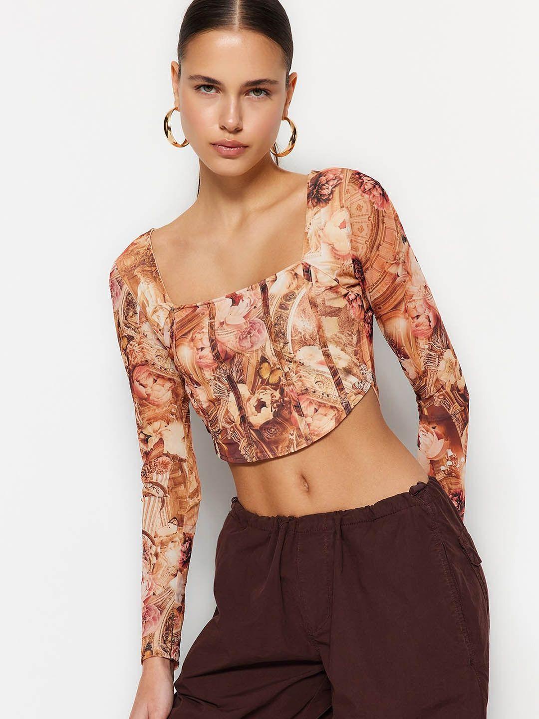 trendyol floral printed square neck fitted crop top