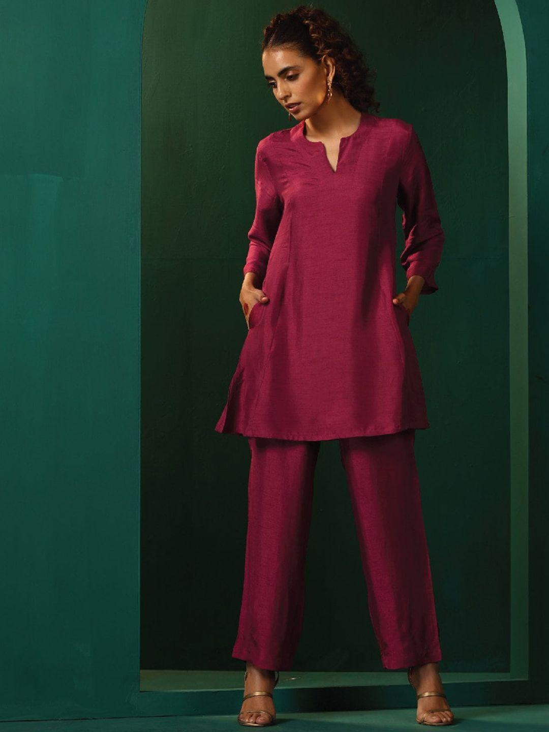 truebrowns notched neck a-line kurti with trousers