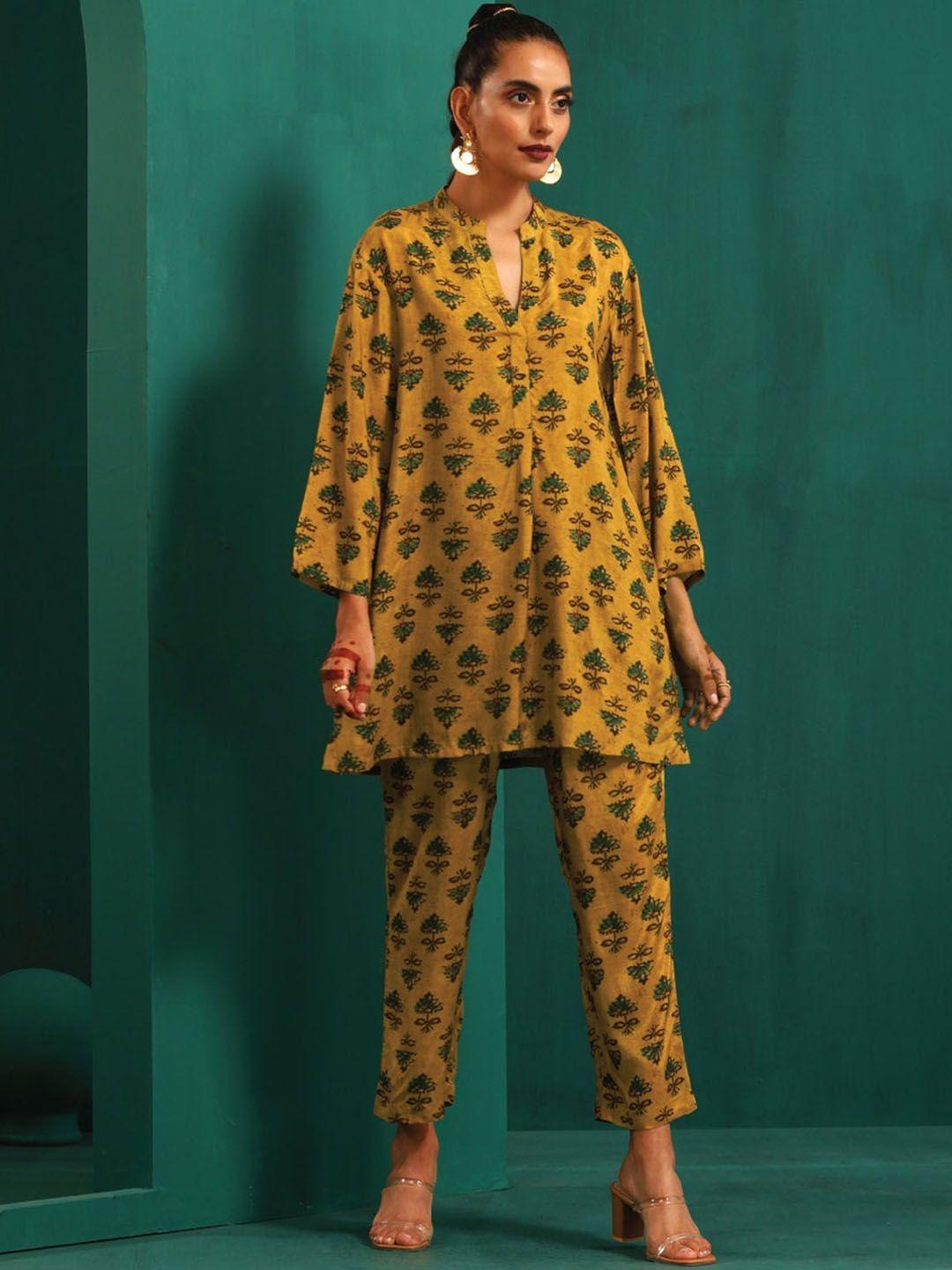 truebrowns floral printed a-line kurti & trousers