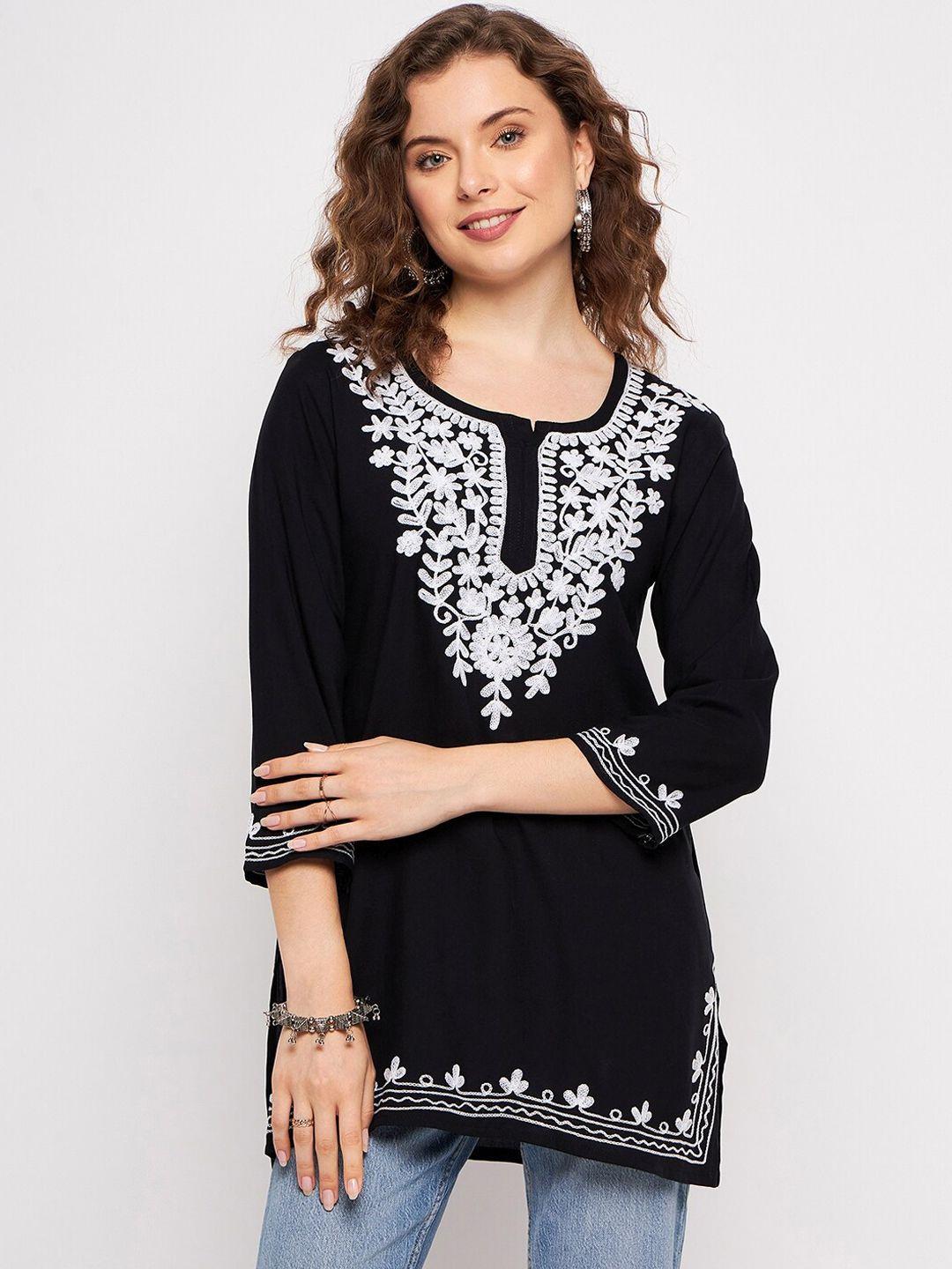 tulip 21 floral embroidered chikankari kurti