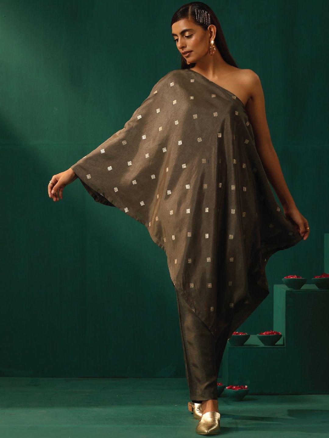 truebrowns printed one shoulder asymmetric kurta with trousers