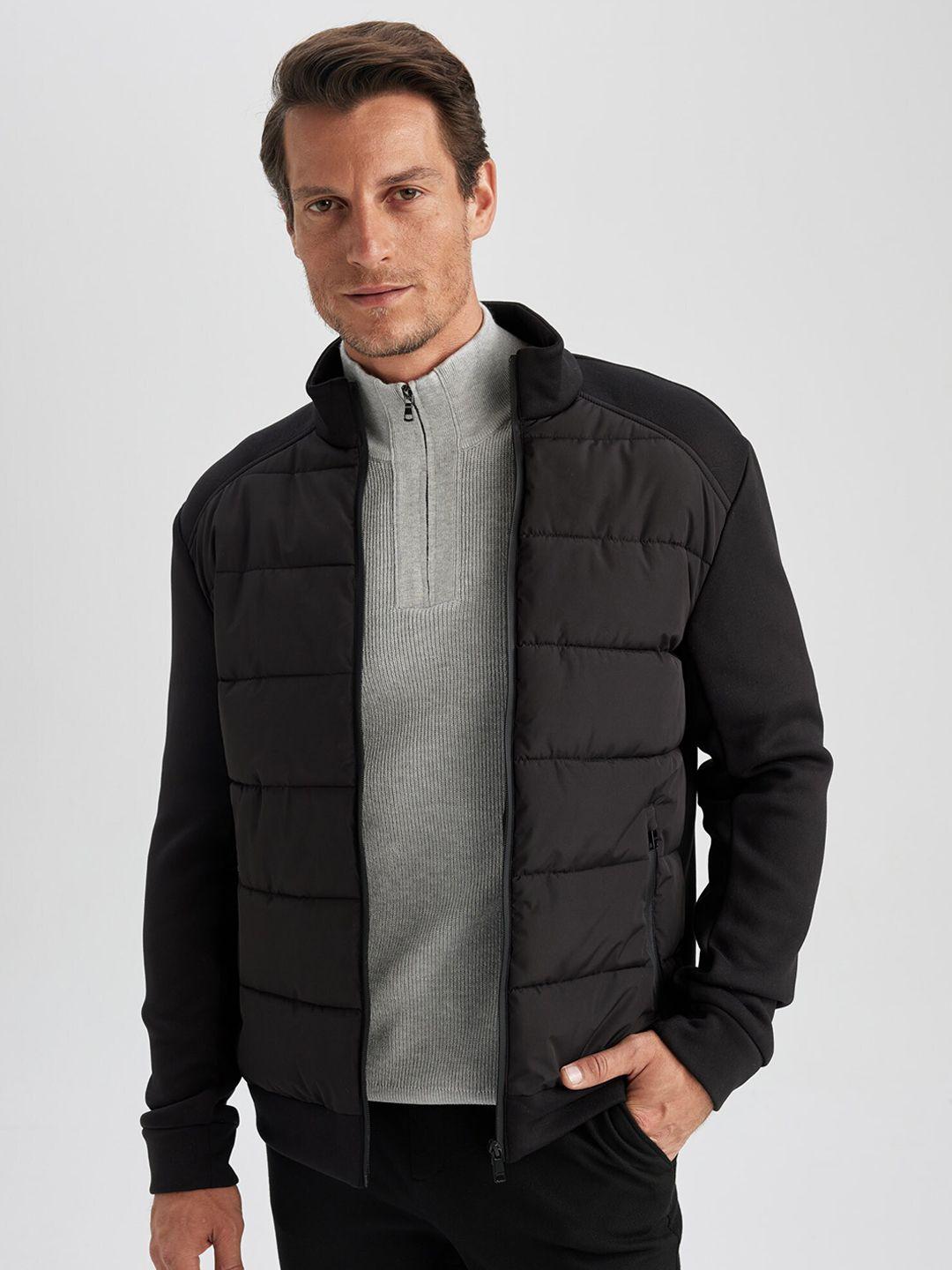 defacto men colourblocked crop puffer jacket with patchwork