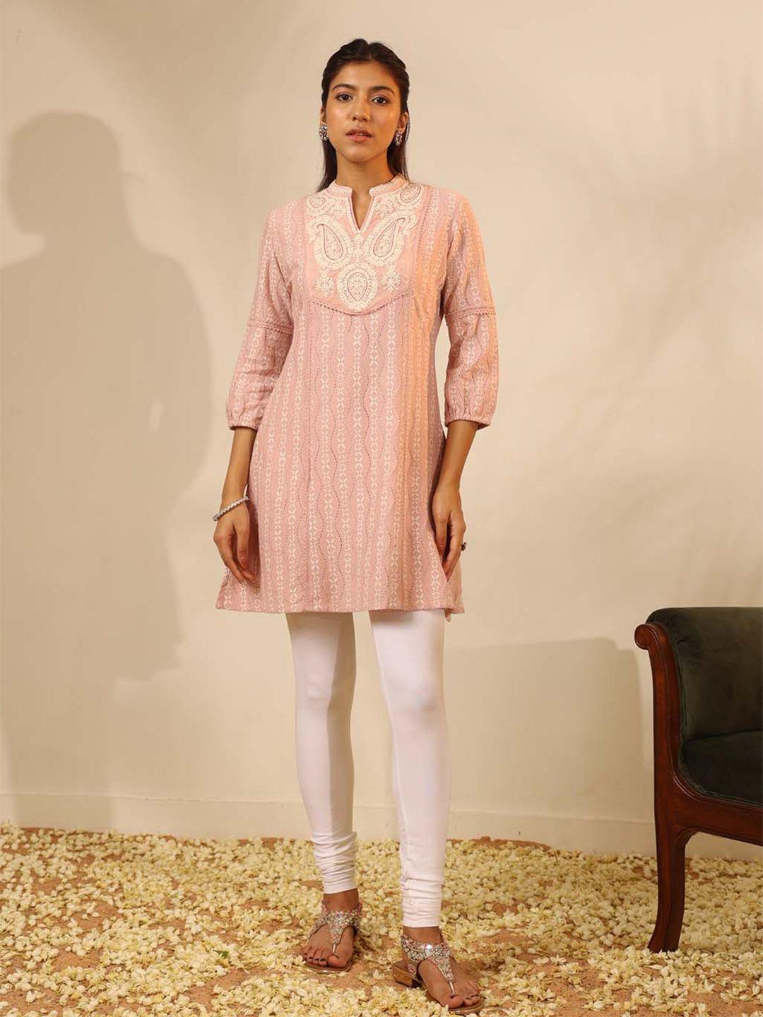 lakshita peach-coloured paisley embroidered zardozi zardozi panelled kurti