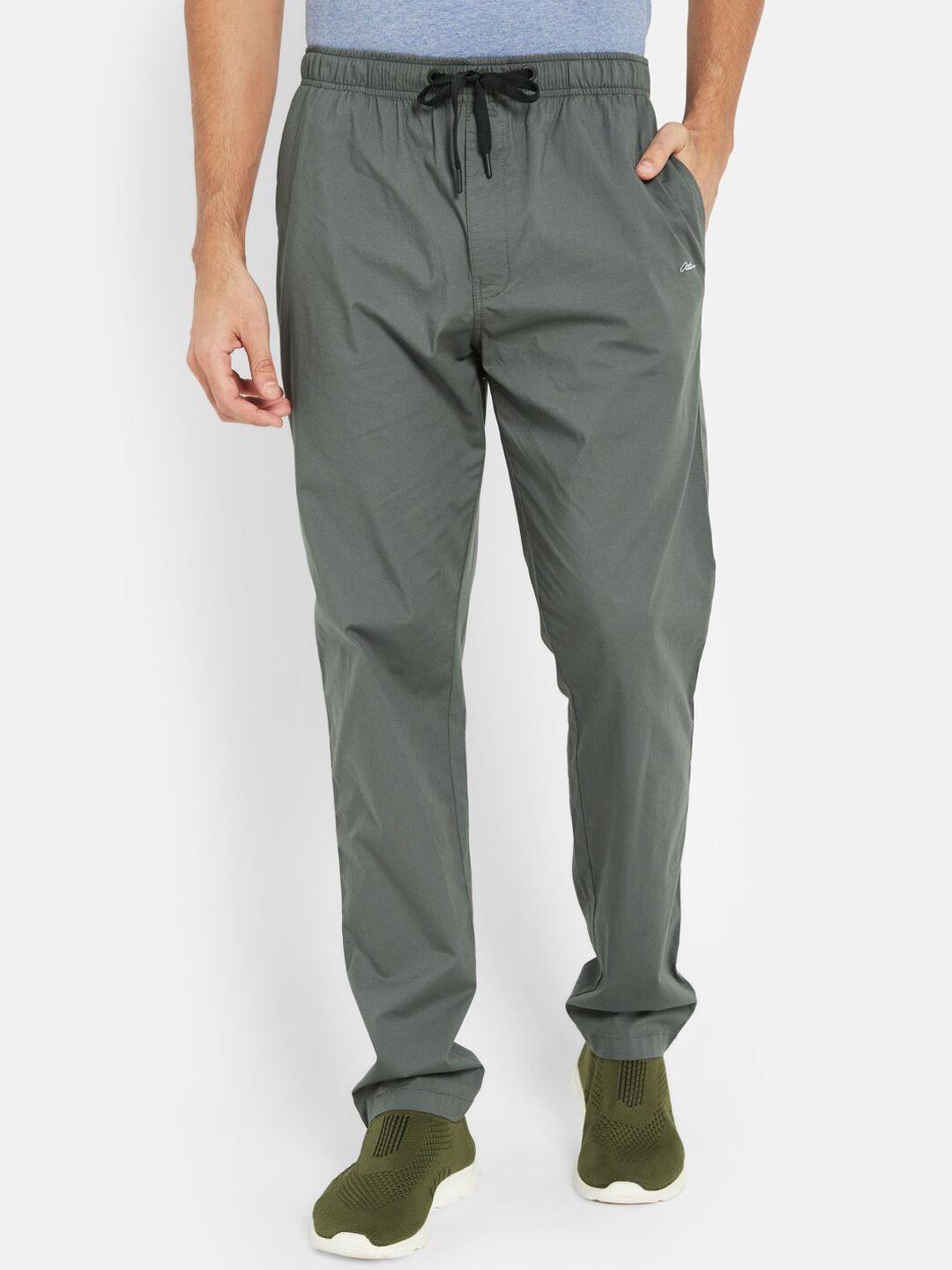 octave men mid-rise cotton track pants