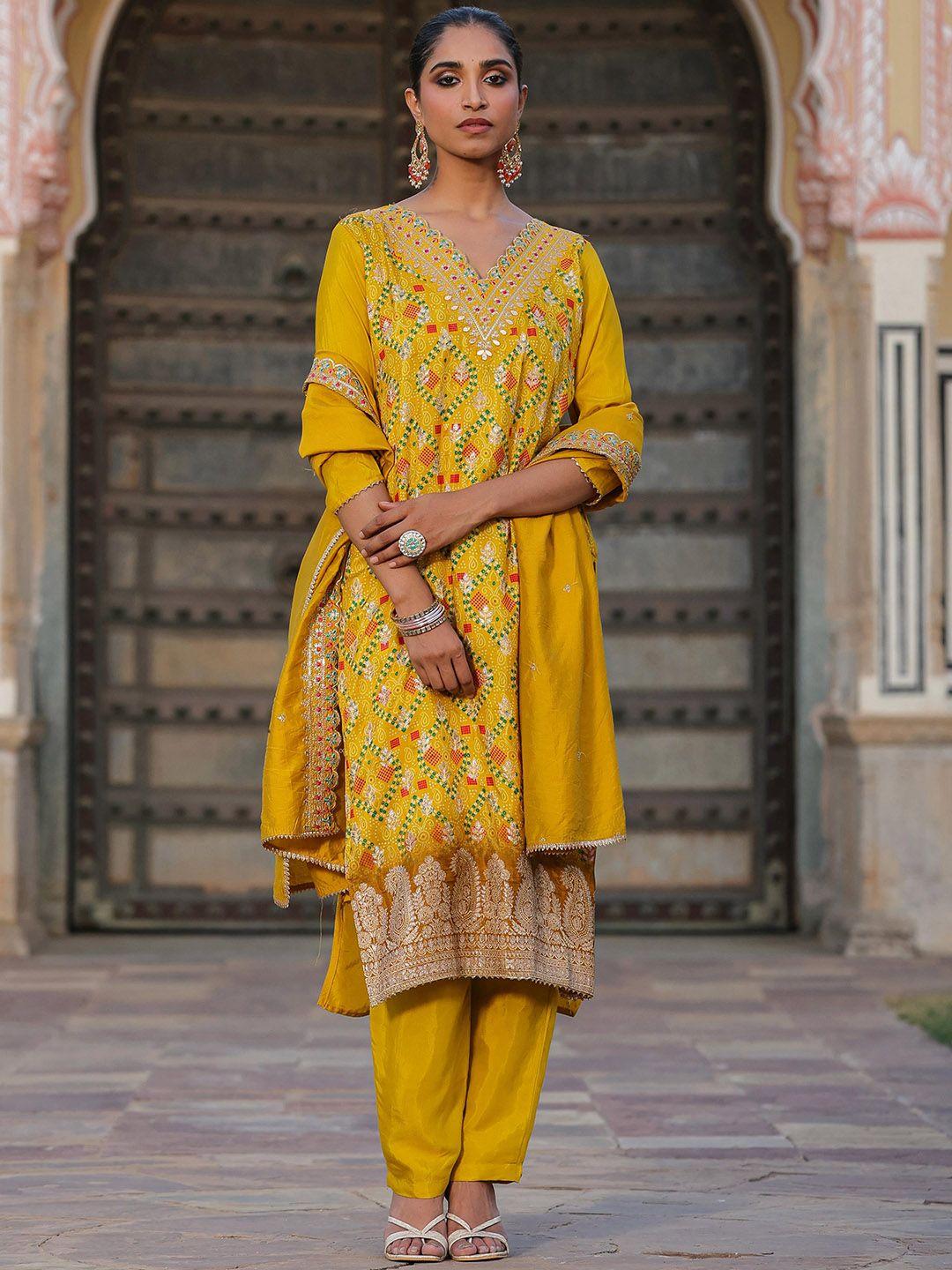 scakhi bandhani printed regular straight kurta & trousers with dupatta