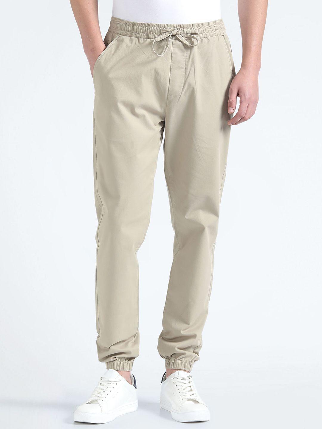 flying machine men slim-fit mid-rise joggers