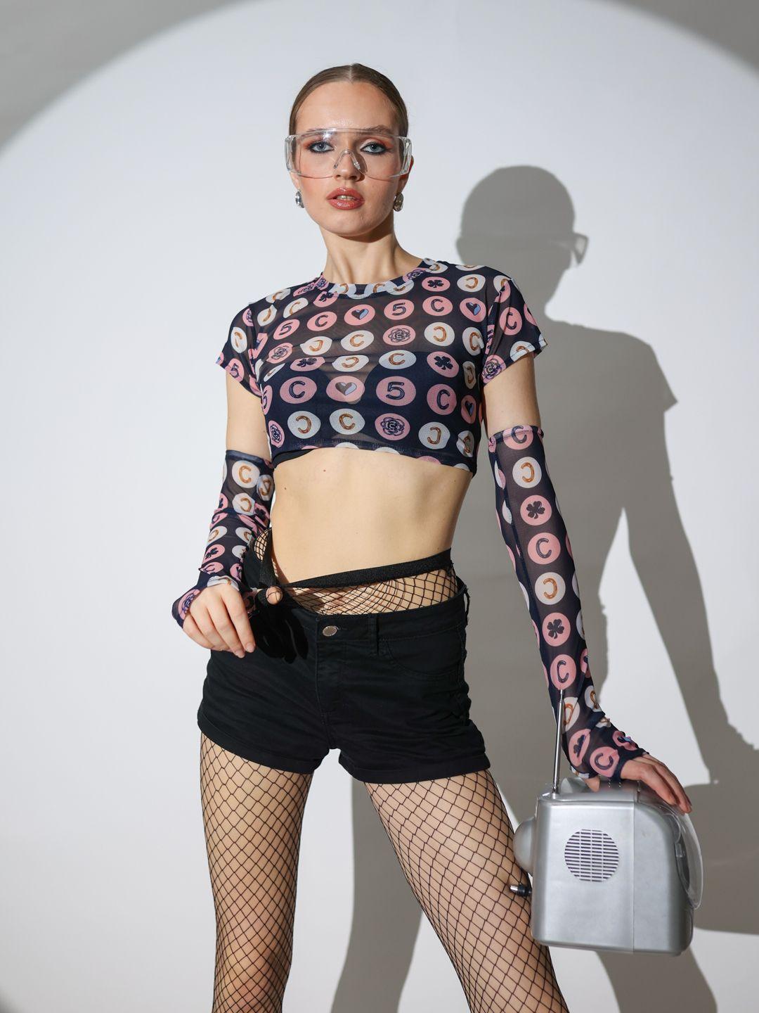 stylecast x hersheinbox printed crop top