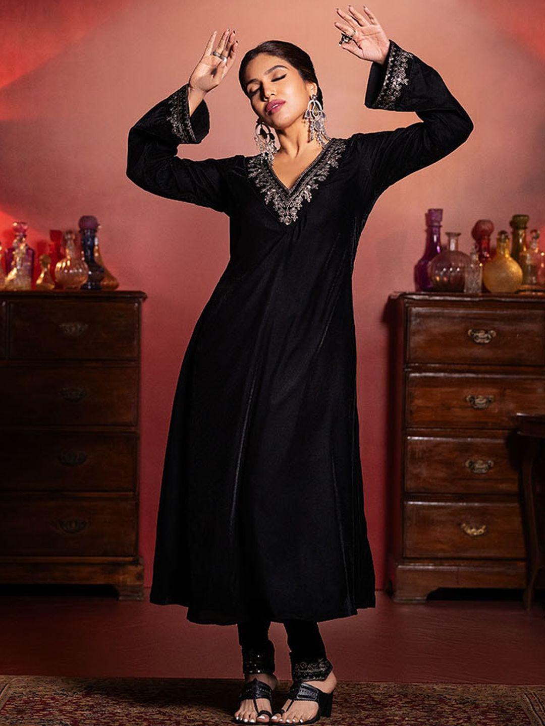 ishin embroidered yoke design thread work straight velvet kurta with trousers & dupatta