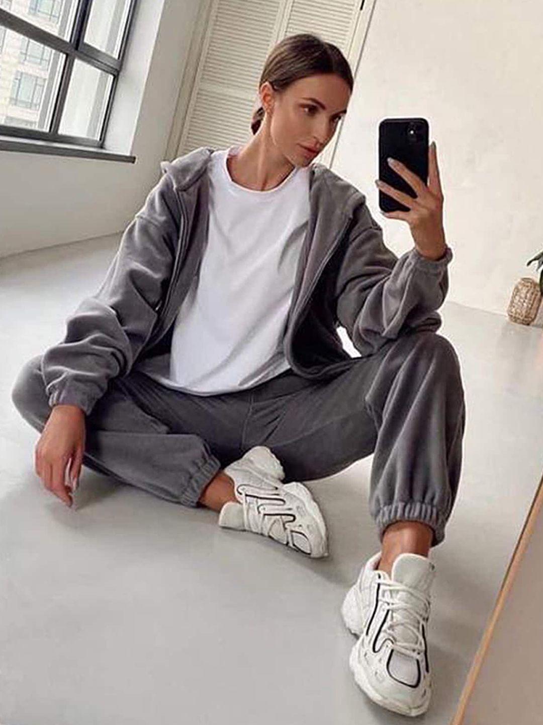 lulu & sky solid sweatshirt & joggers set