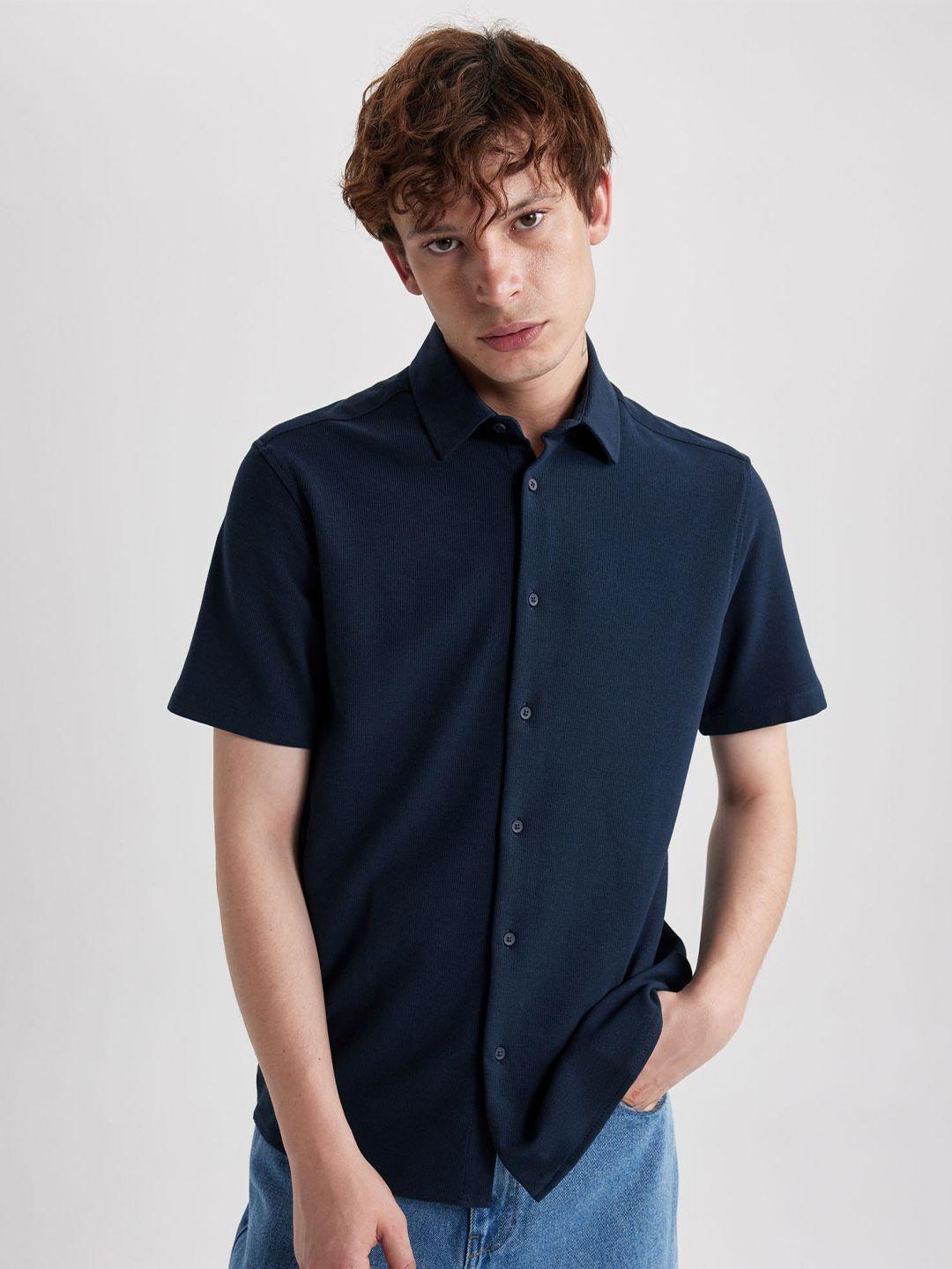 defacto regular fit spread collar casual shirt