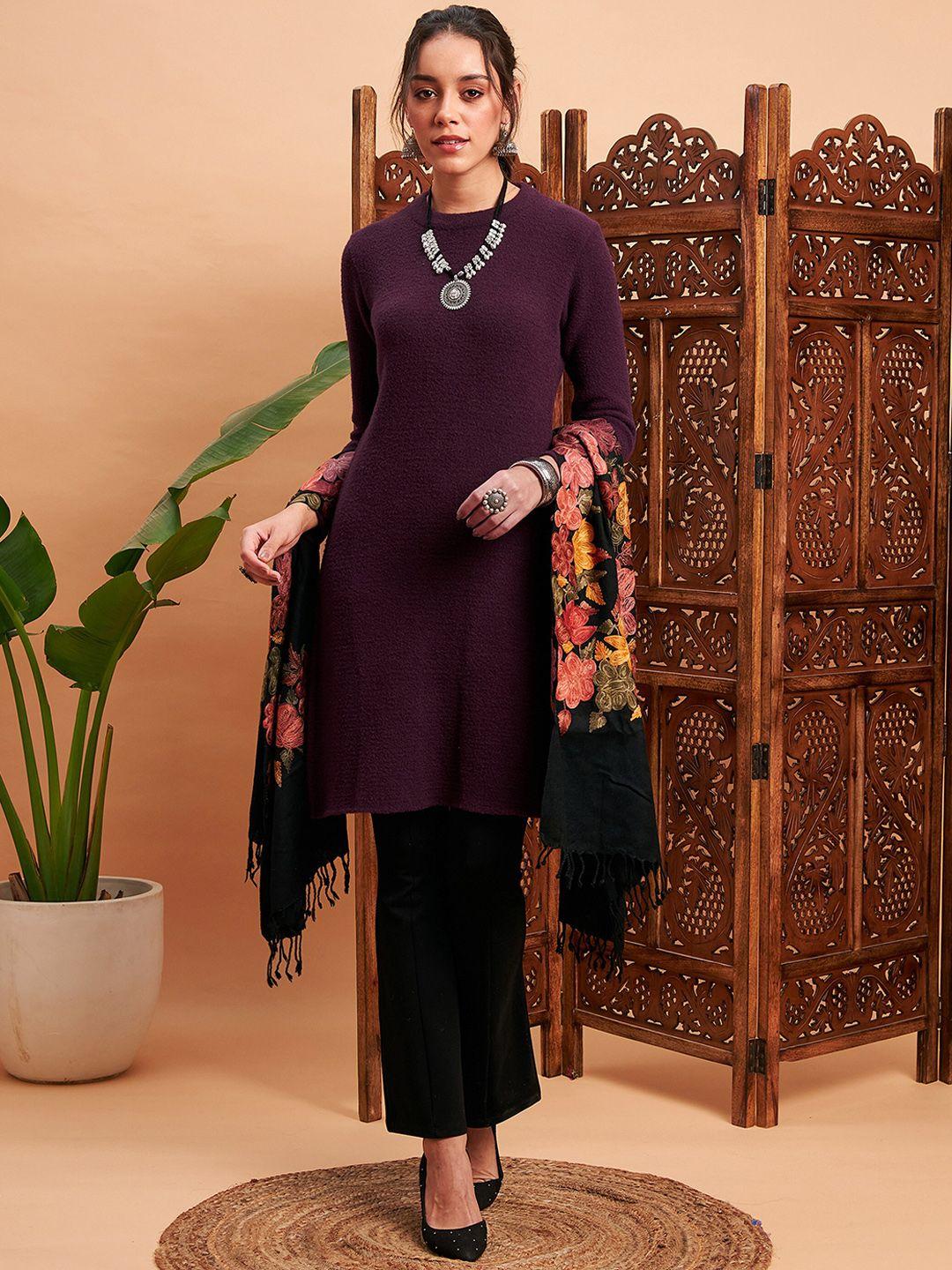 shae by sassafras maroon round neck woolen straight kurta