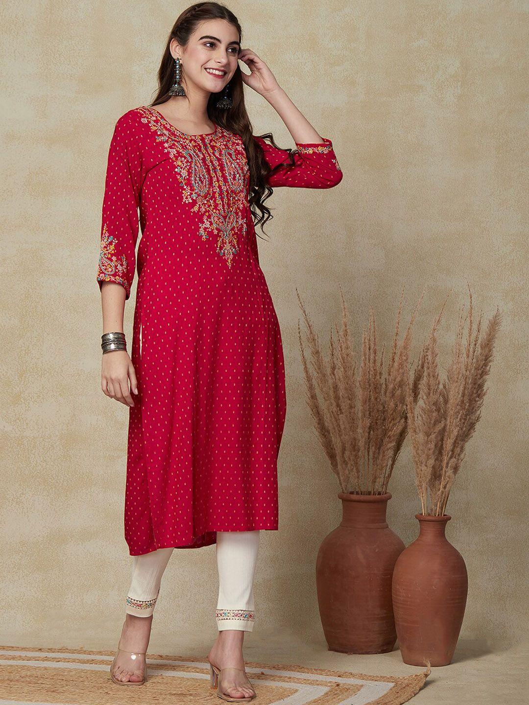 fashor women red ethnic motifs embroidered thread work dobby kurta