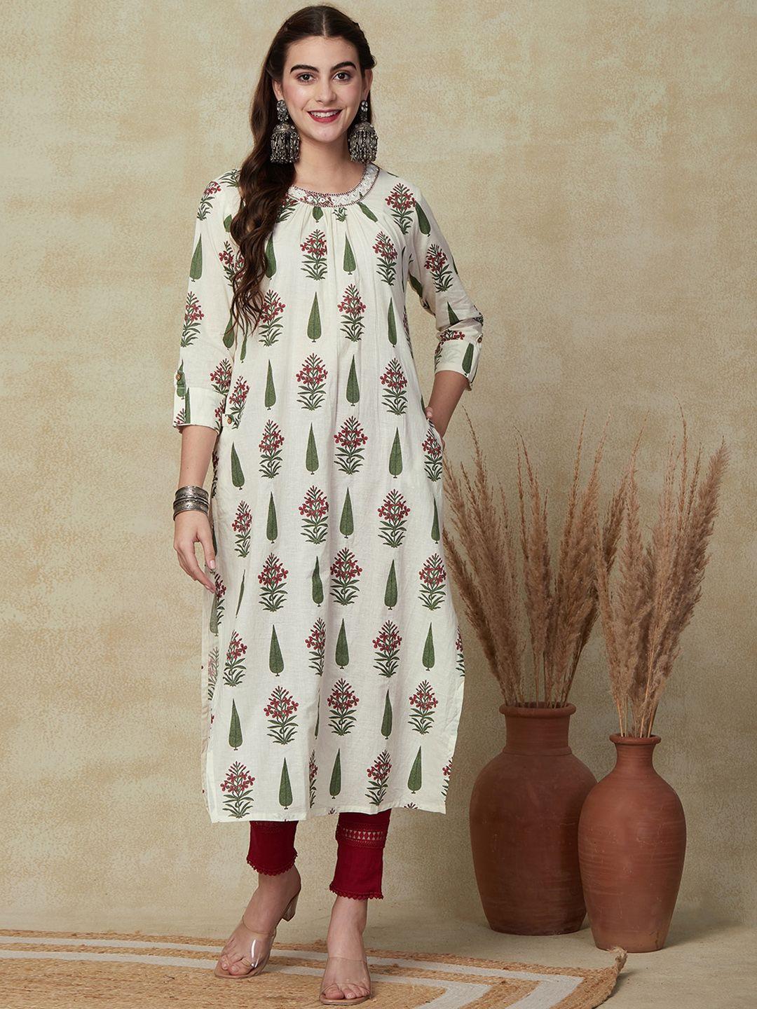 fashor women white floral printed flared sleeves thread work kurta