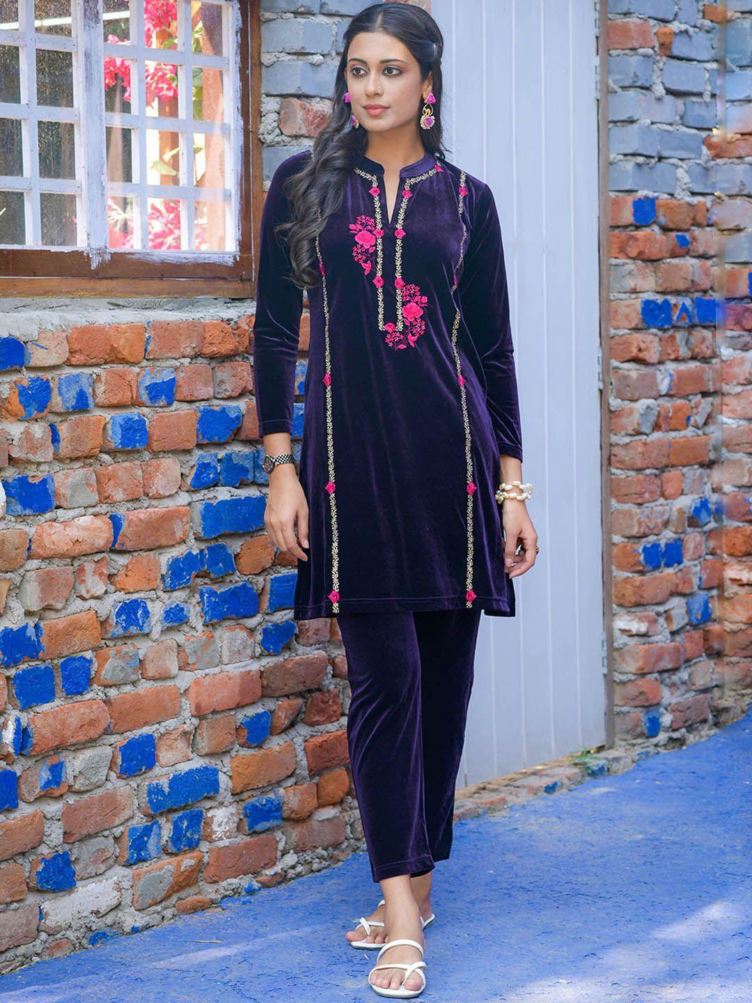 idhu floral embroidered zari kurti with trousers