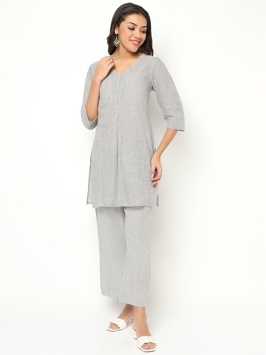 barara ethnic checked pure cotton kurta with trousers