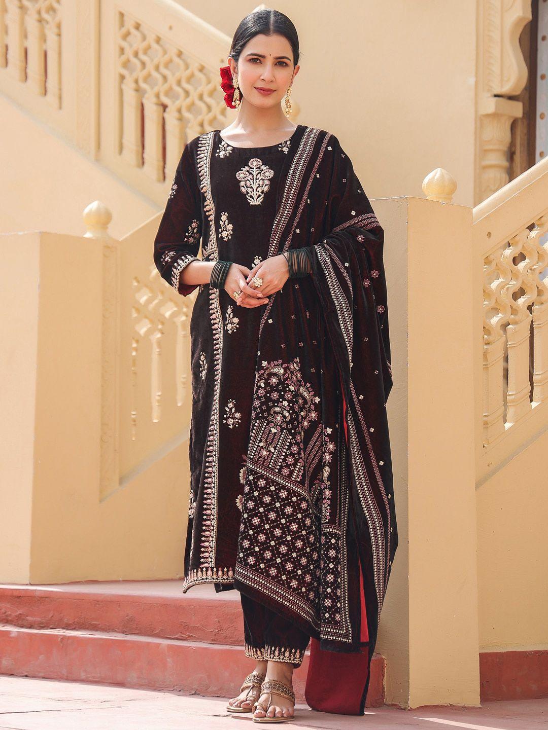 yufta floral embroidered regular thread work straight velvet kurta & trousers with dupatta