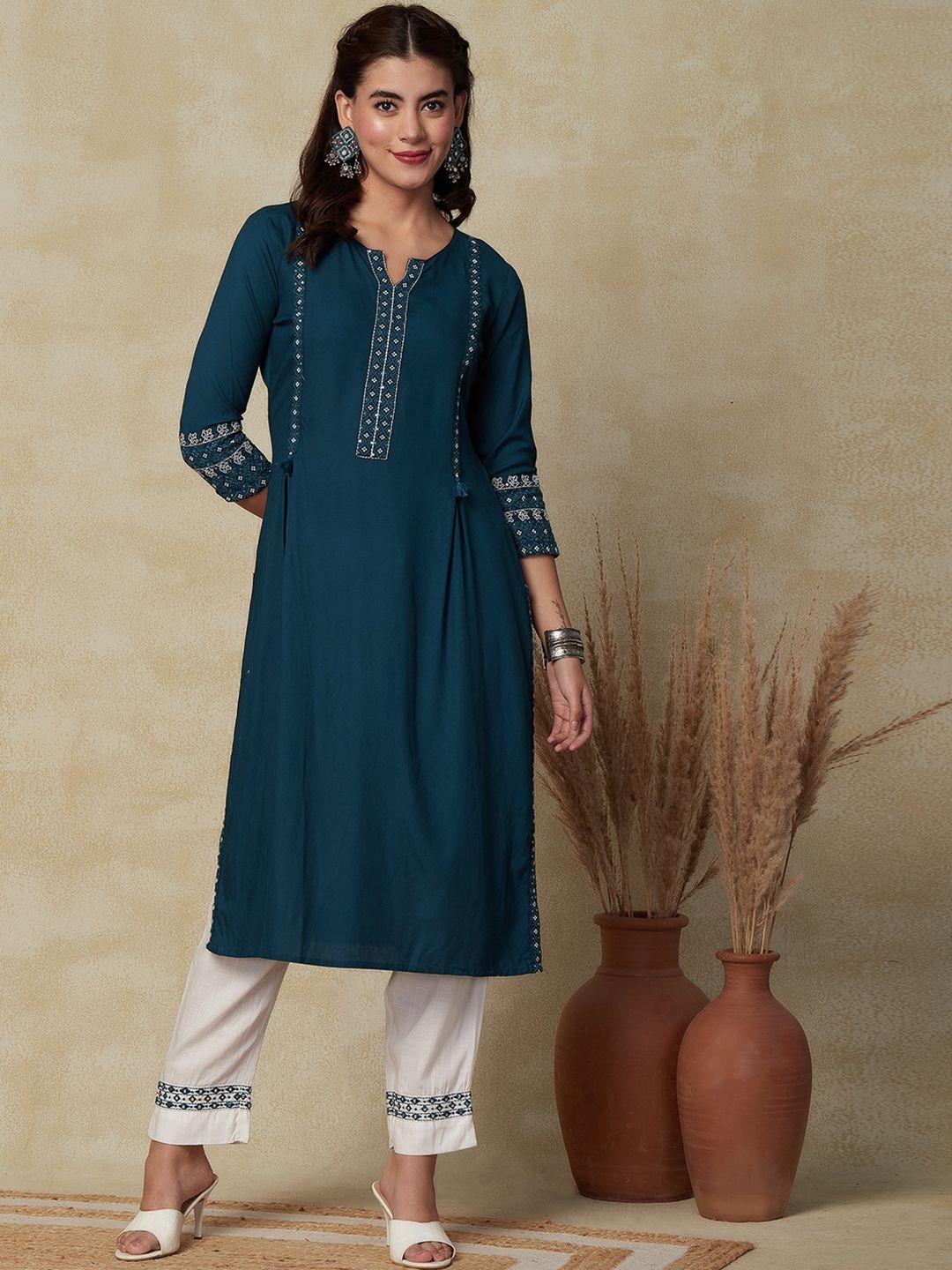 fashor geometric embroidered sequinned pleated kurta