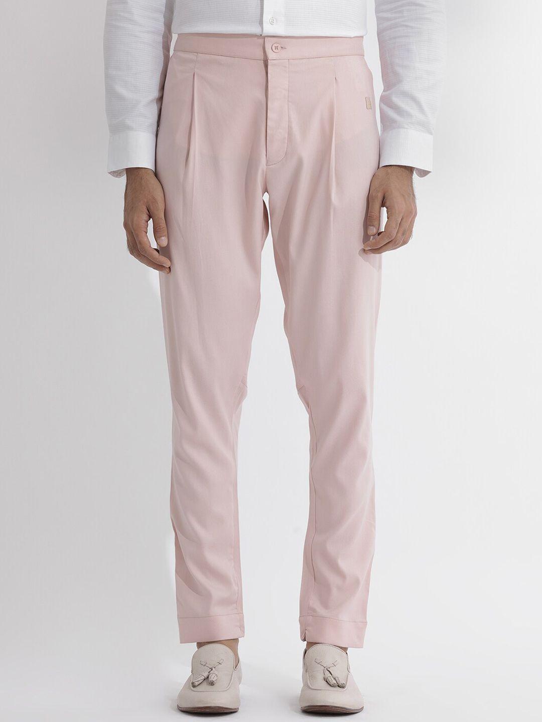 rare rabbit men mid-rise pleated cotton regular trousers