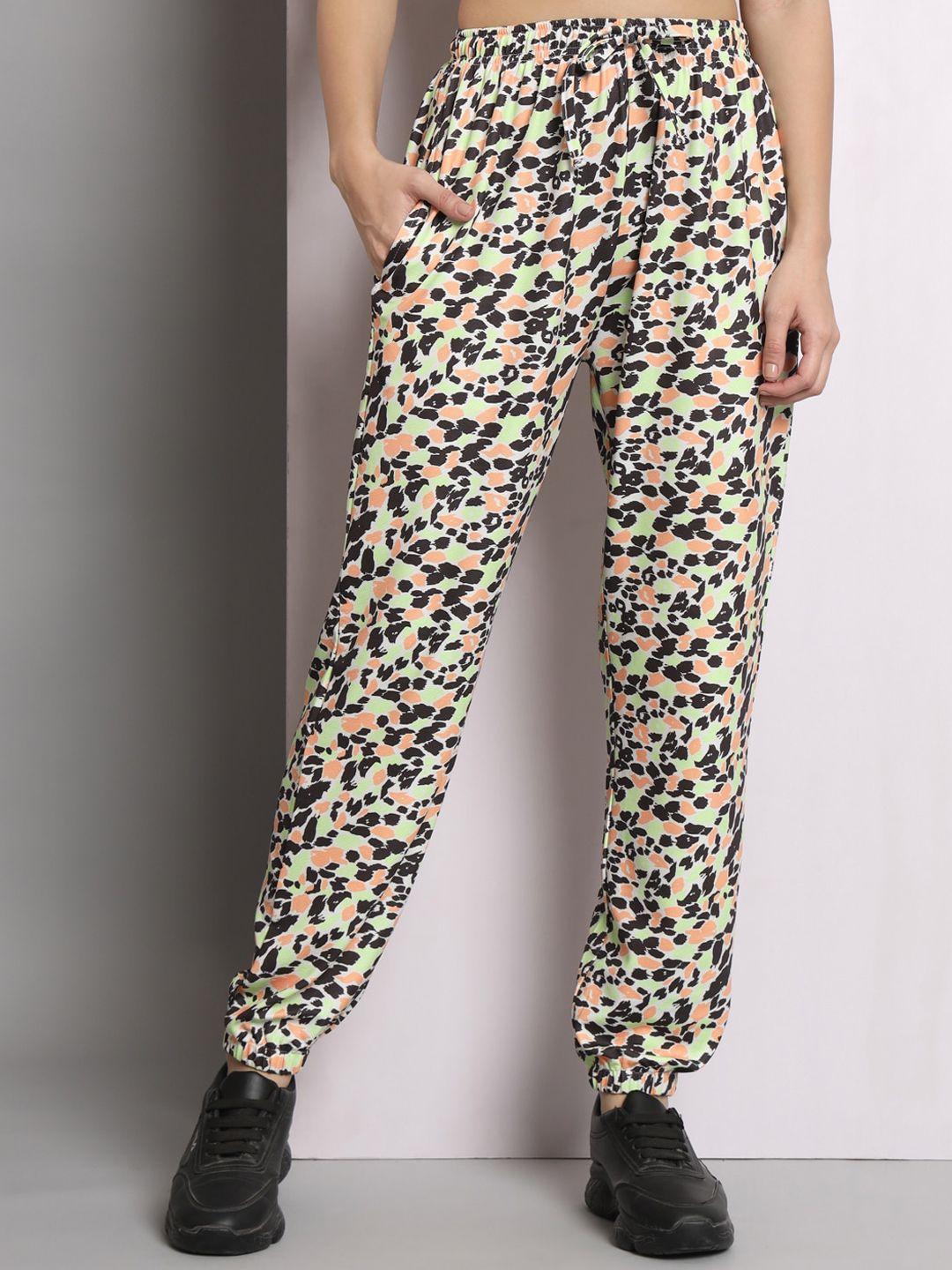 q-rious women printed regular fit joggers