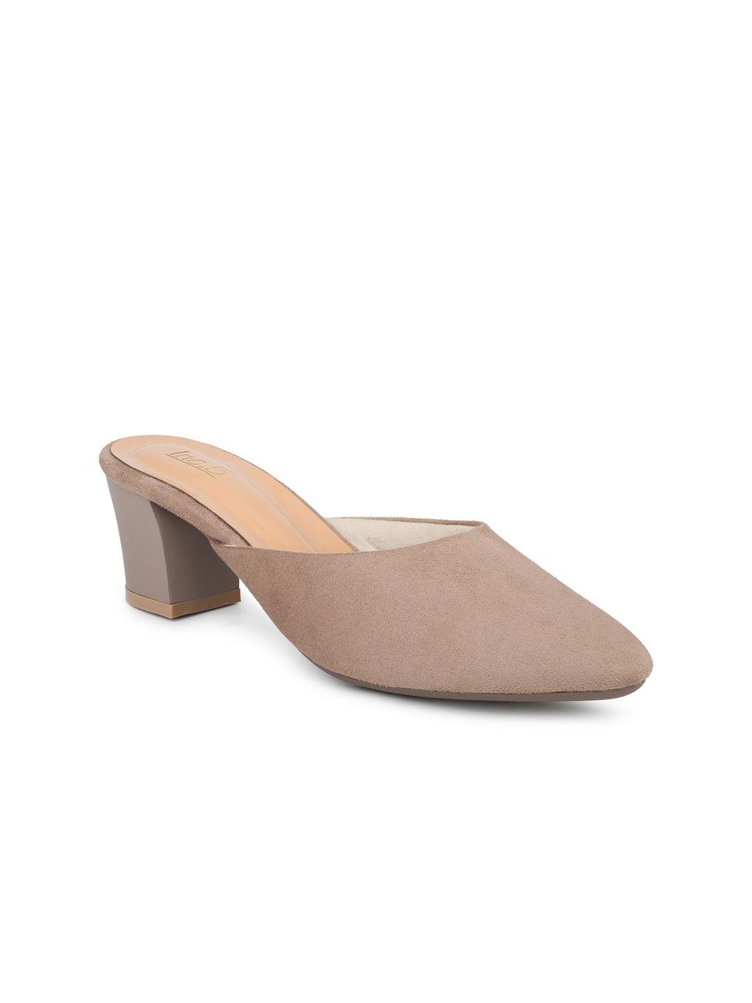 inc 5 pointed toe block mules