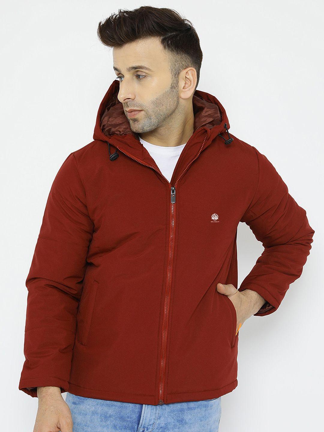 well quality hooded lightweight dry fit puffer jacket