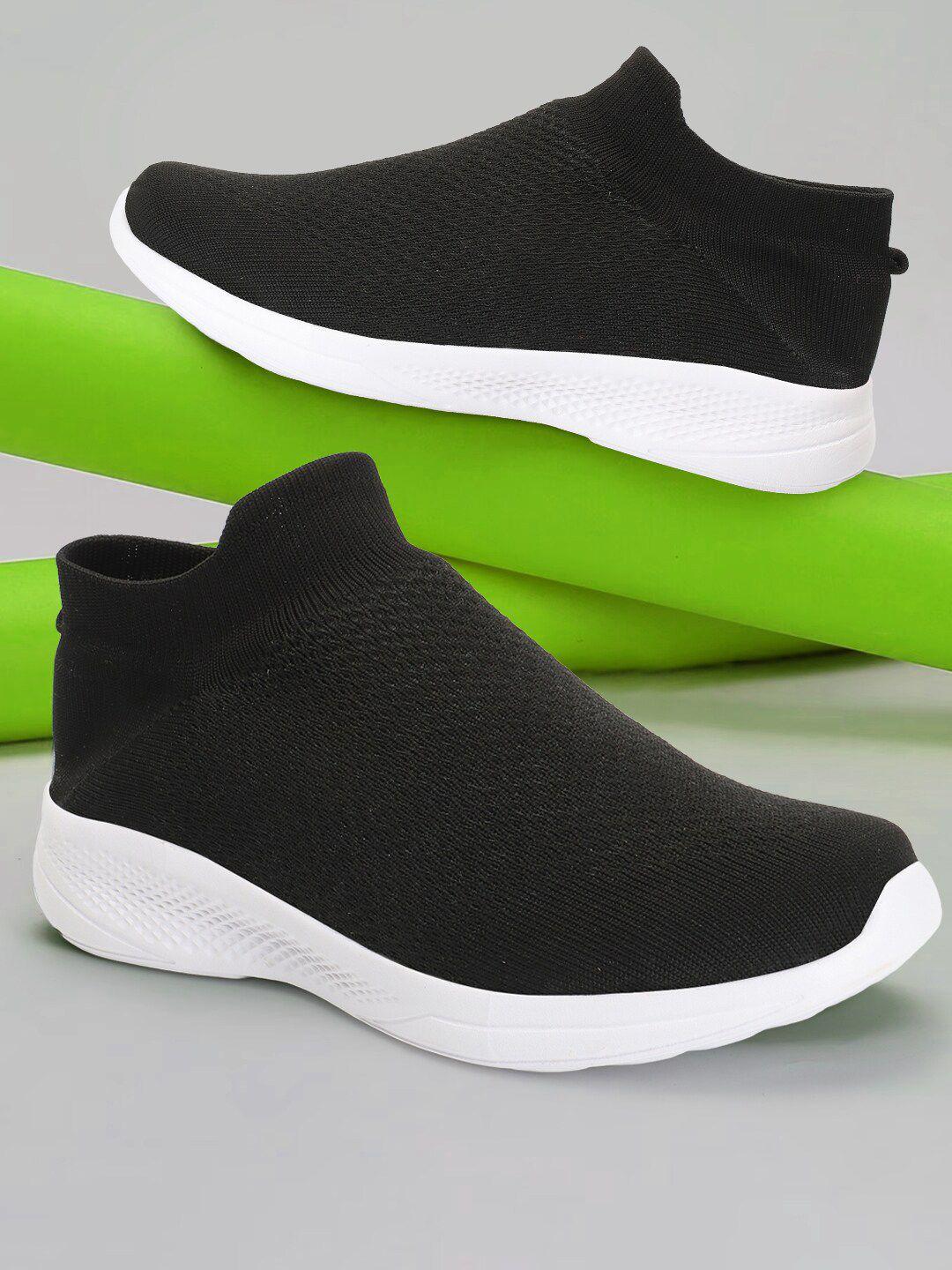 hrx by hrithik roshan men black & white airsock textured slip-on sneakers