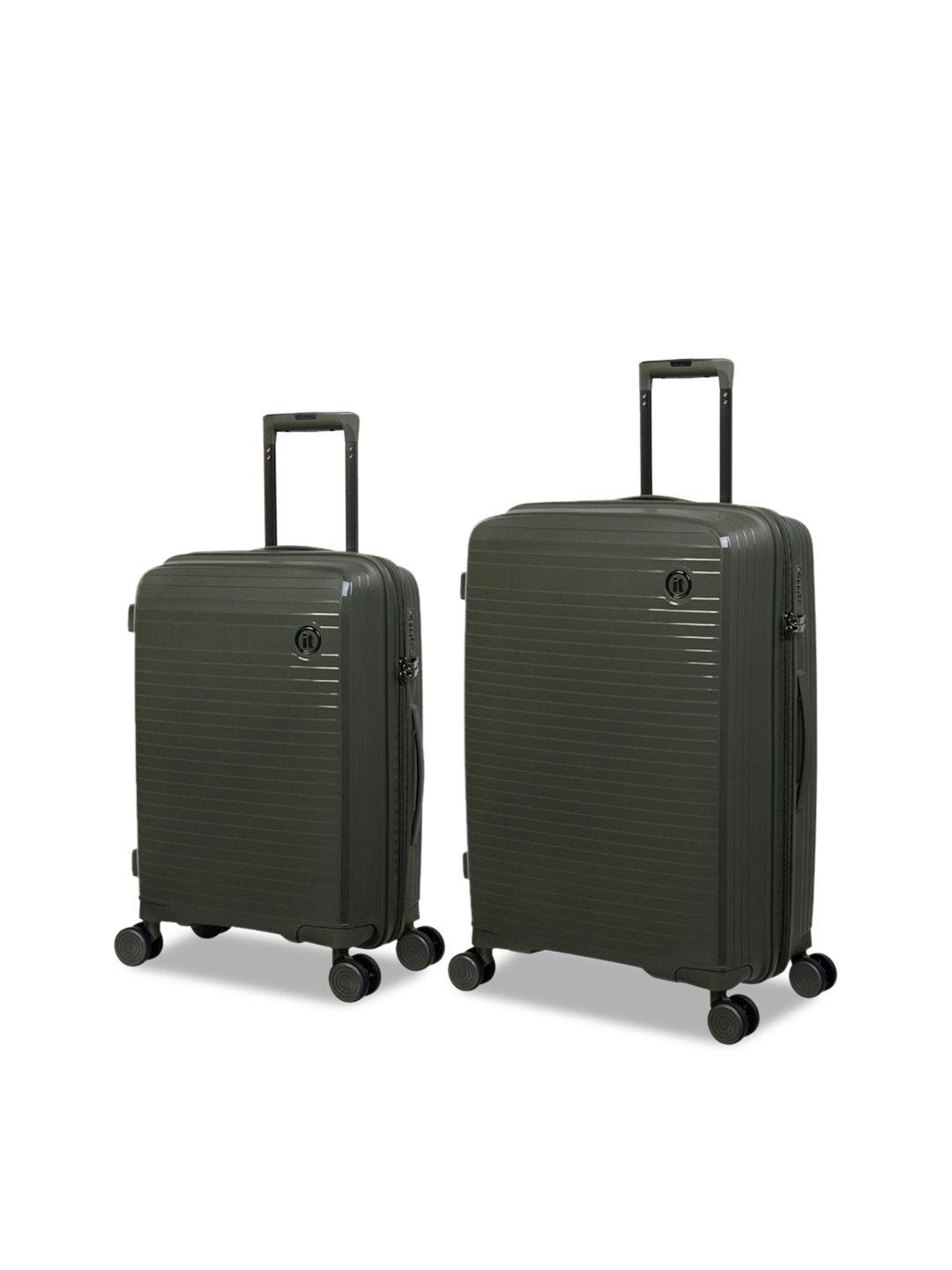 it luggage spontaneous set of 2 striped hard-sided 20 & 24 inches trolley suitcases