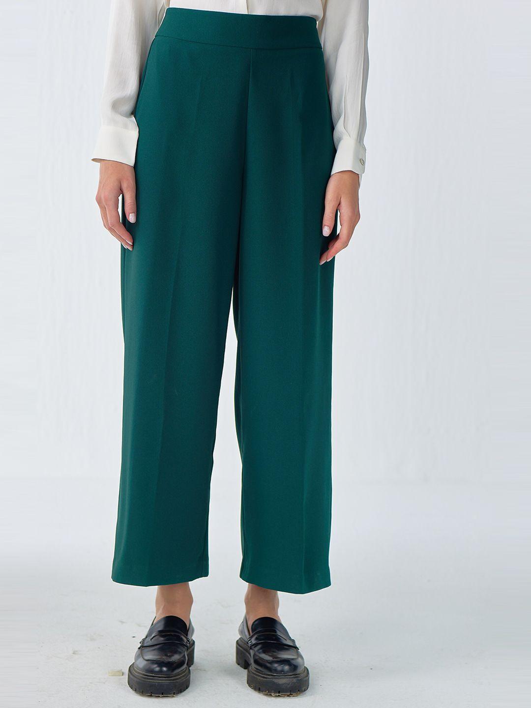 cover story women green culottes trousers