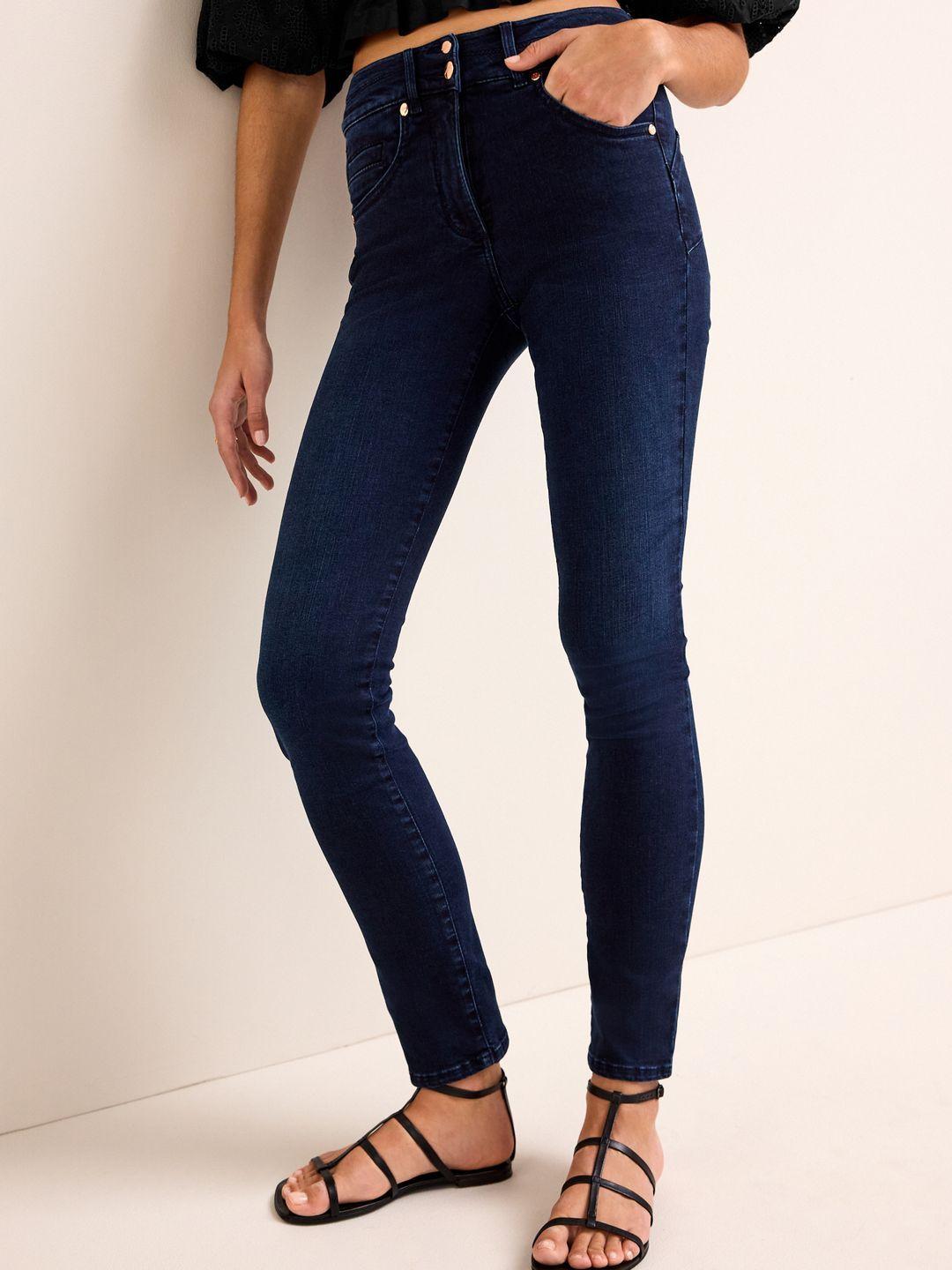 next women slim fit high-rise stretchable jeans