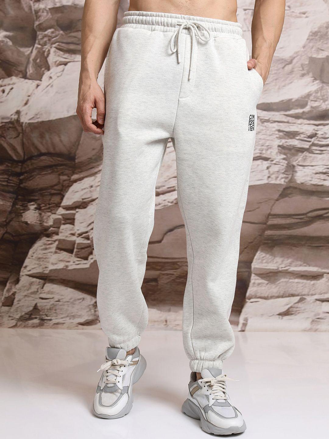 highlander men straight fit mid-rise joggers