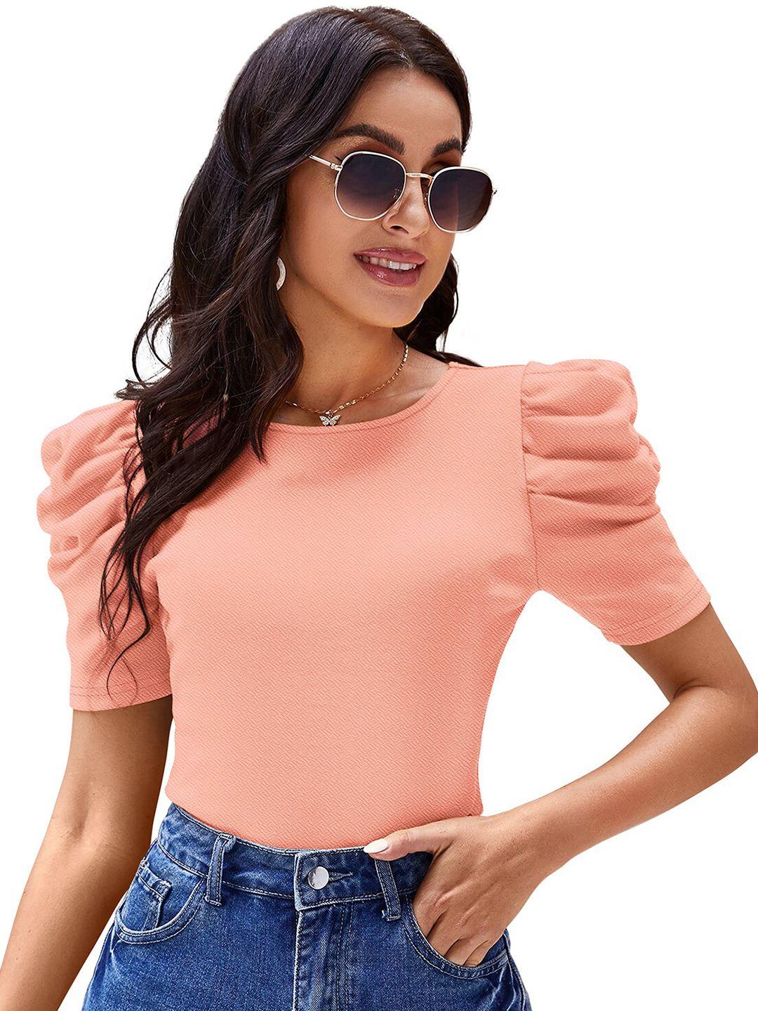 baesd peach-coloured short top