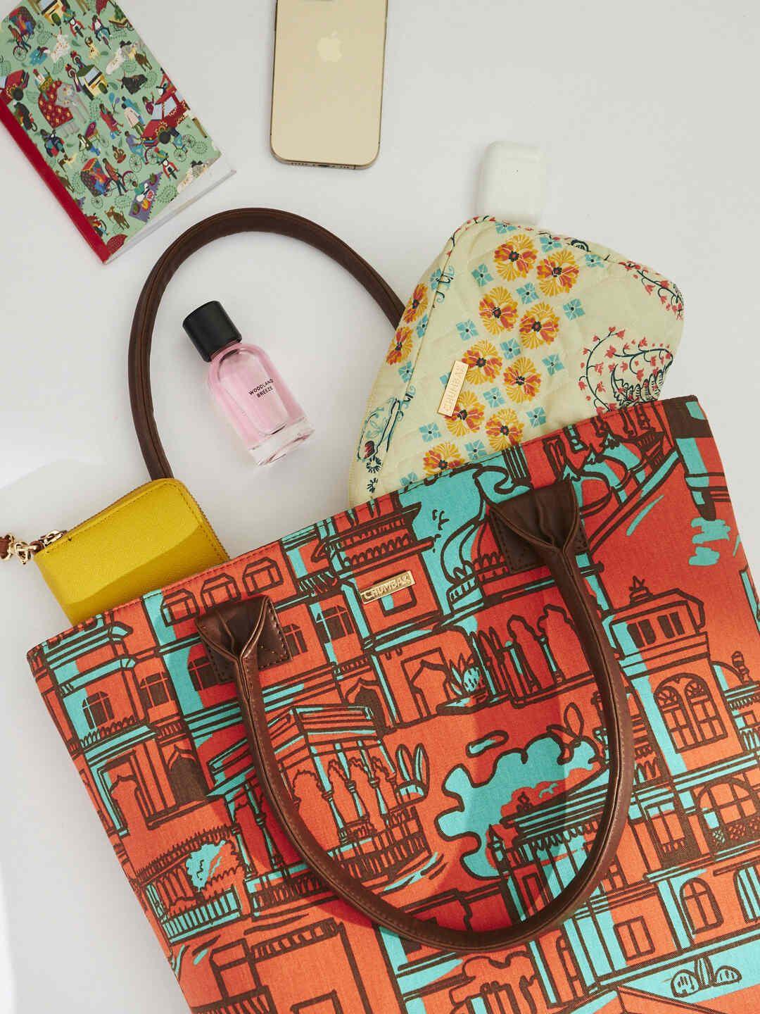 chumbak printed oversized shopper tote bag