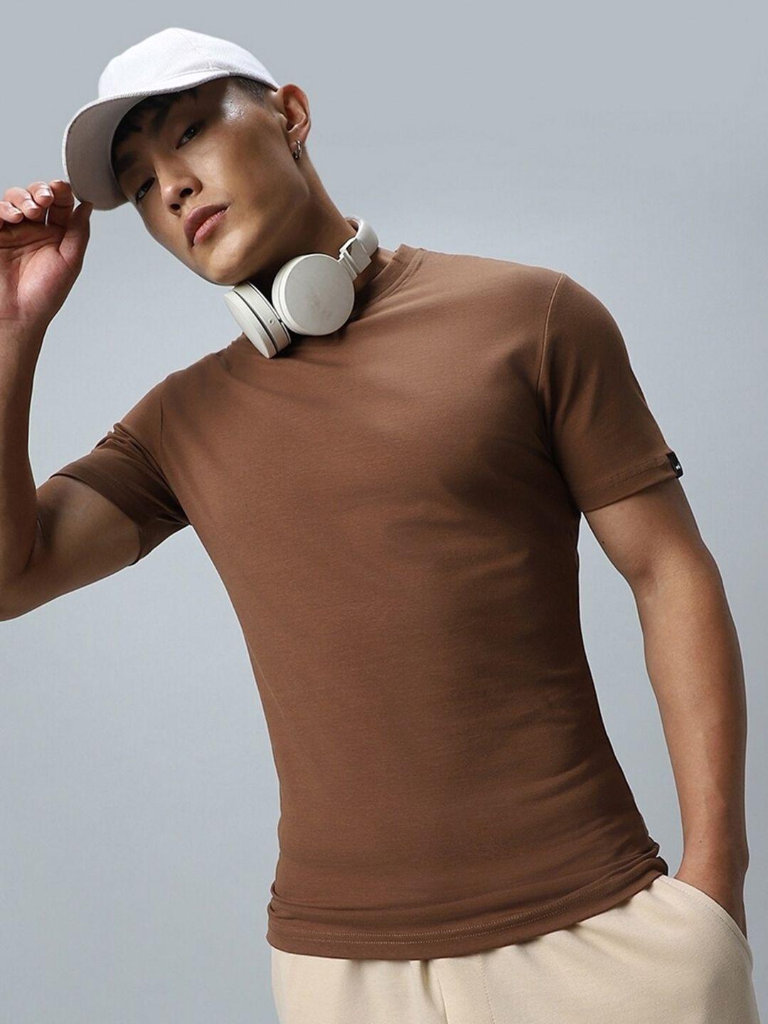 bewakoof brown muscle fit t-shirt