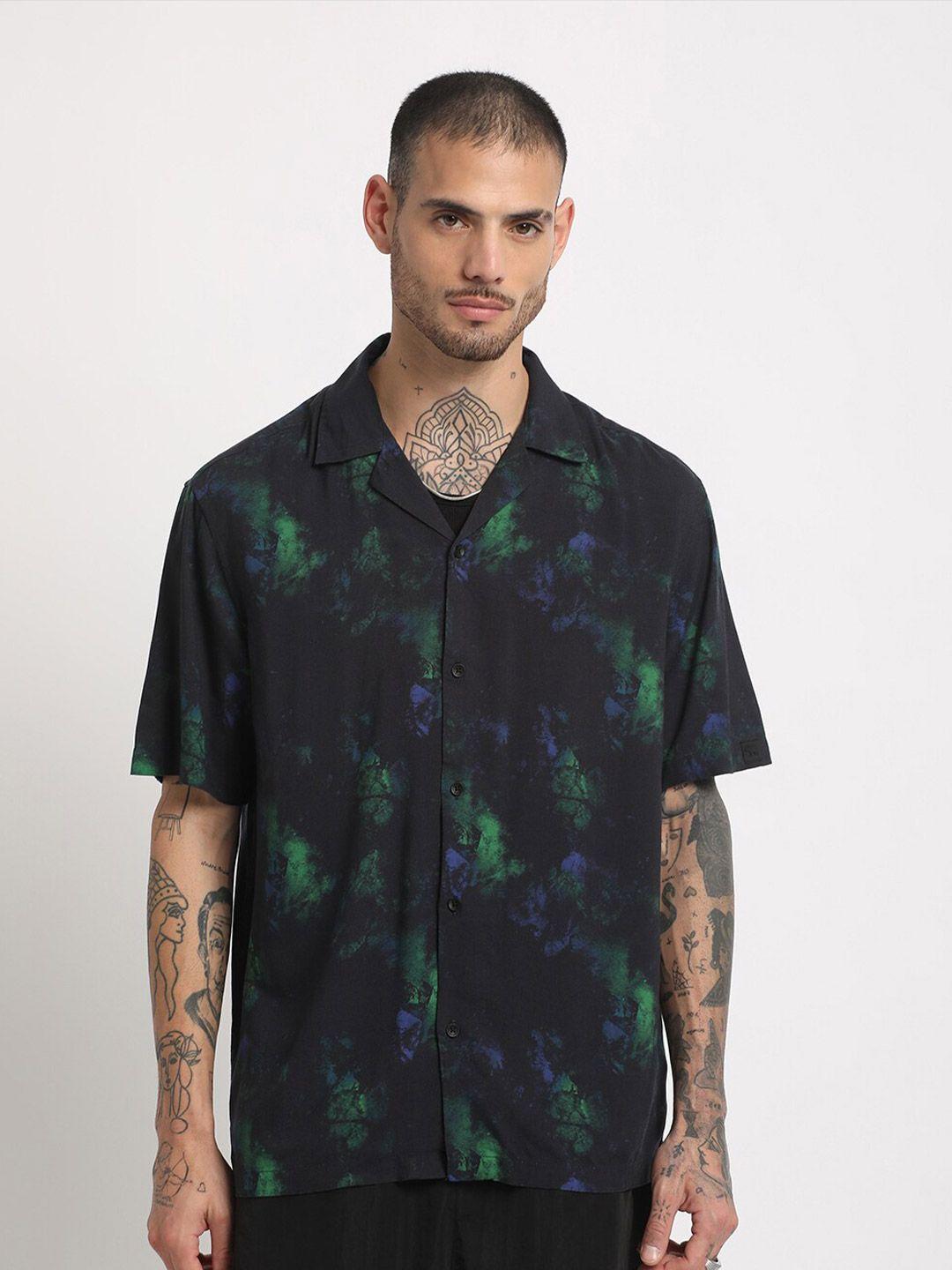 the bear house regular fit abstract printed cuban collar casual shirt