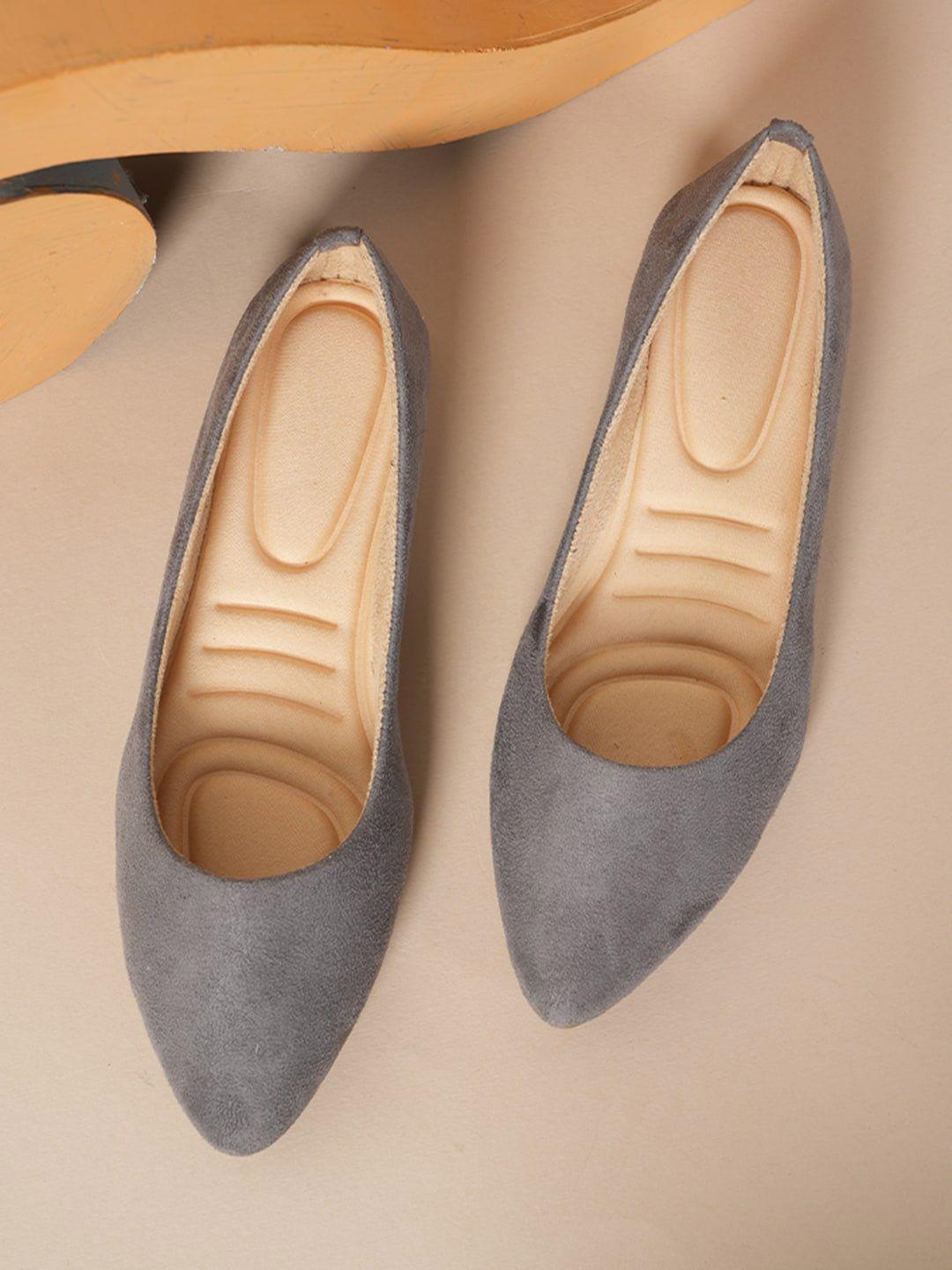 walkfree pointed toe ballerinas