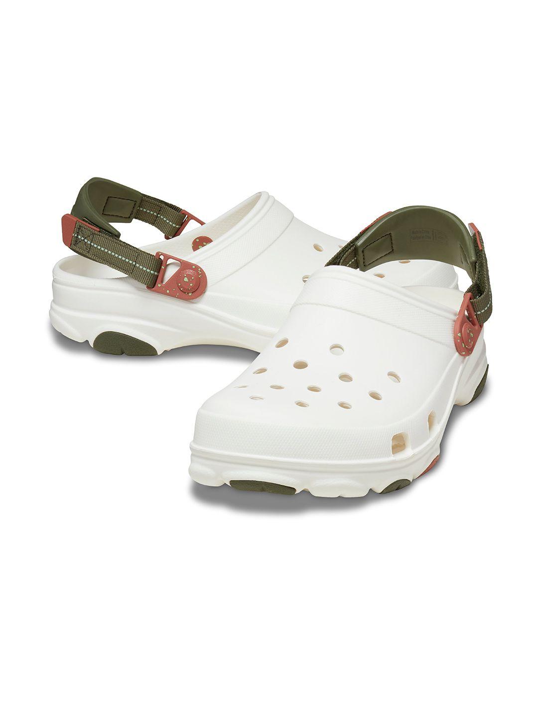 crocs unisex round toe croslite clogs