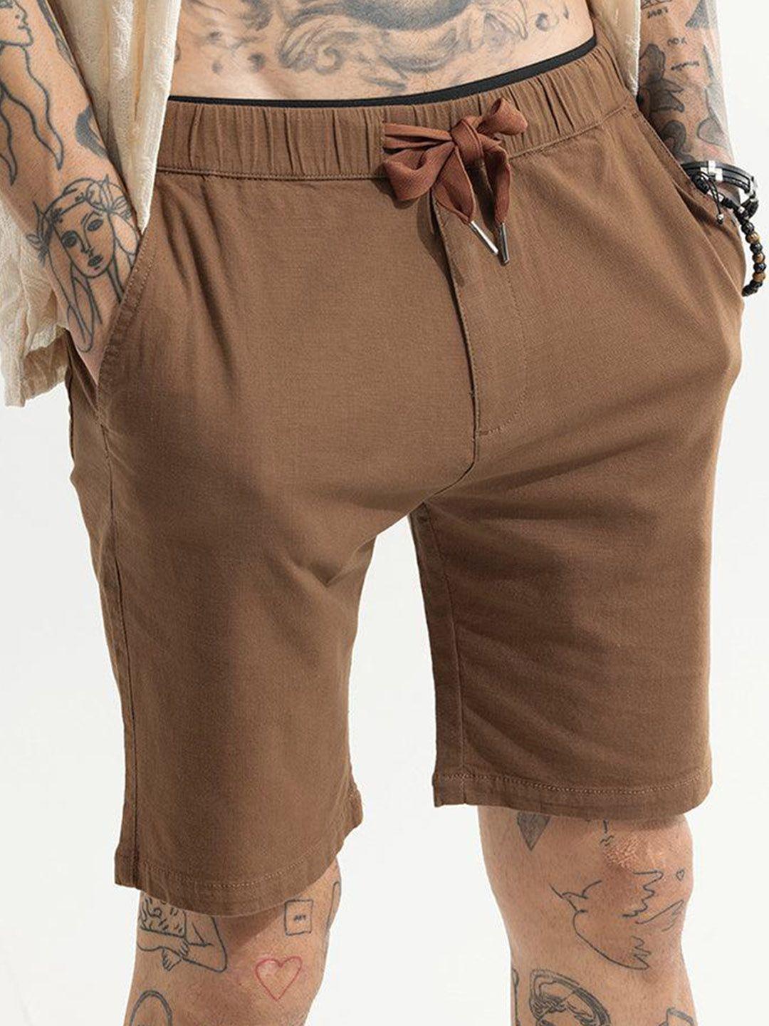 snitch men brown mid-rise slim fit linen shorts