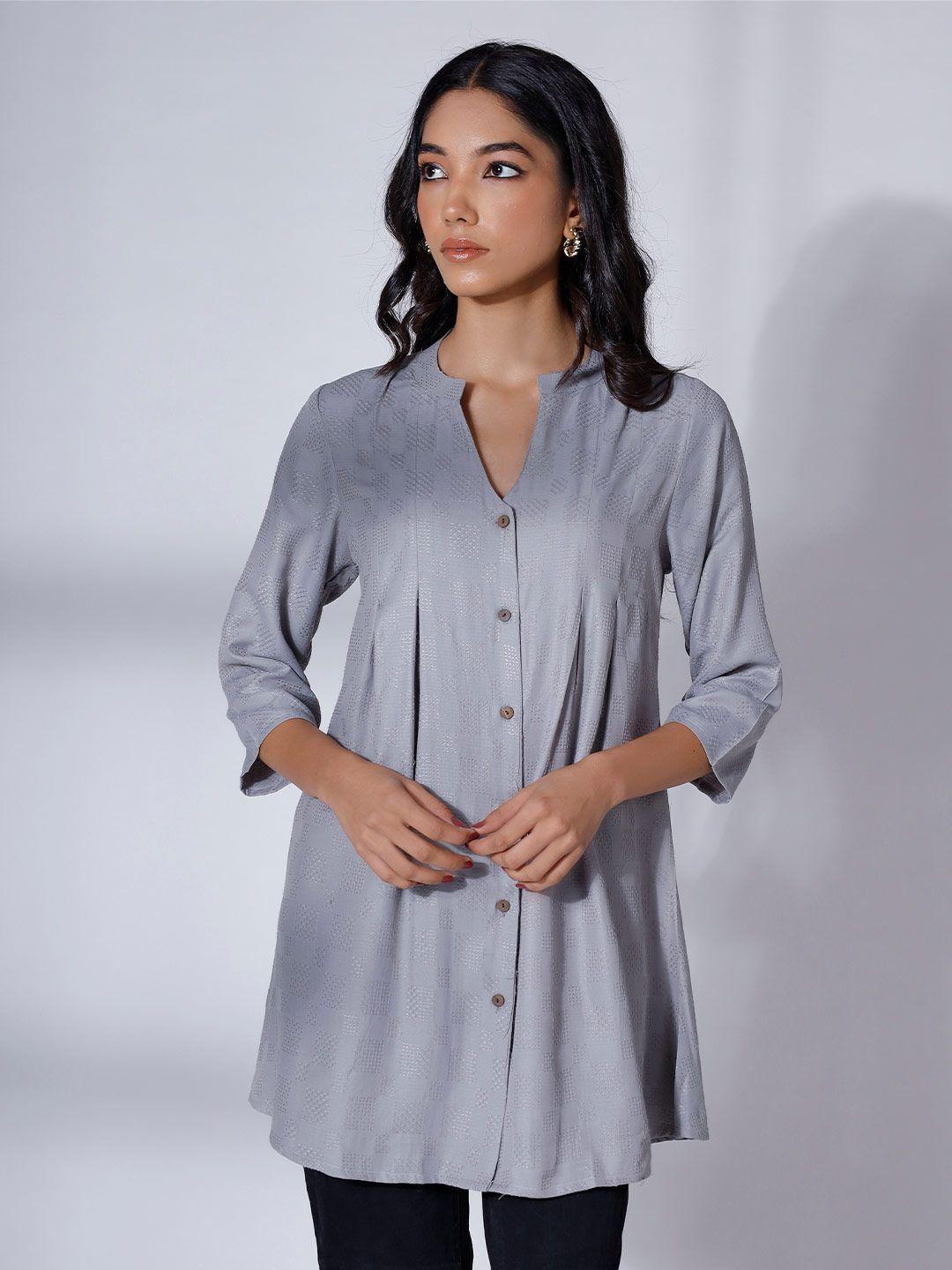 soan grey kurti