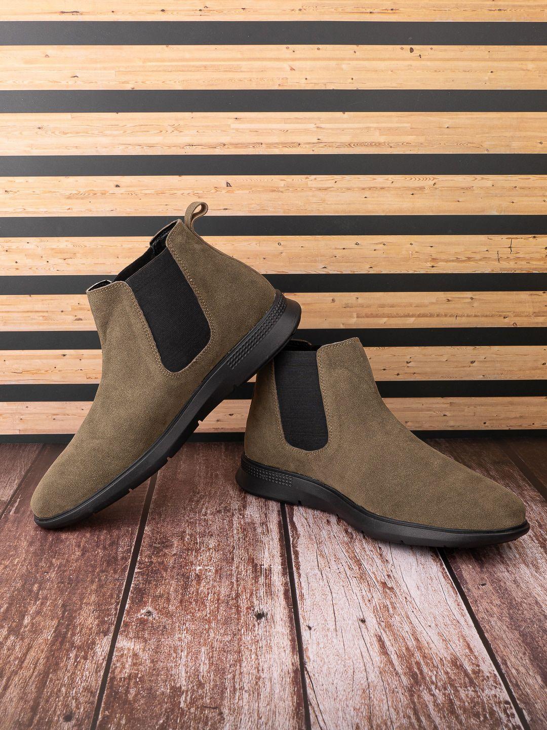 roadster men textured round toe mid-top chelsea boots