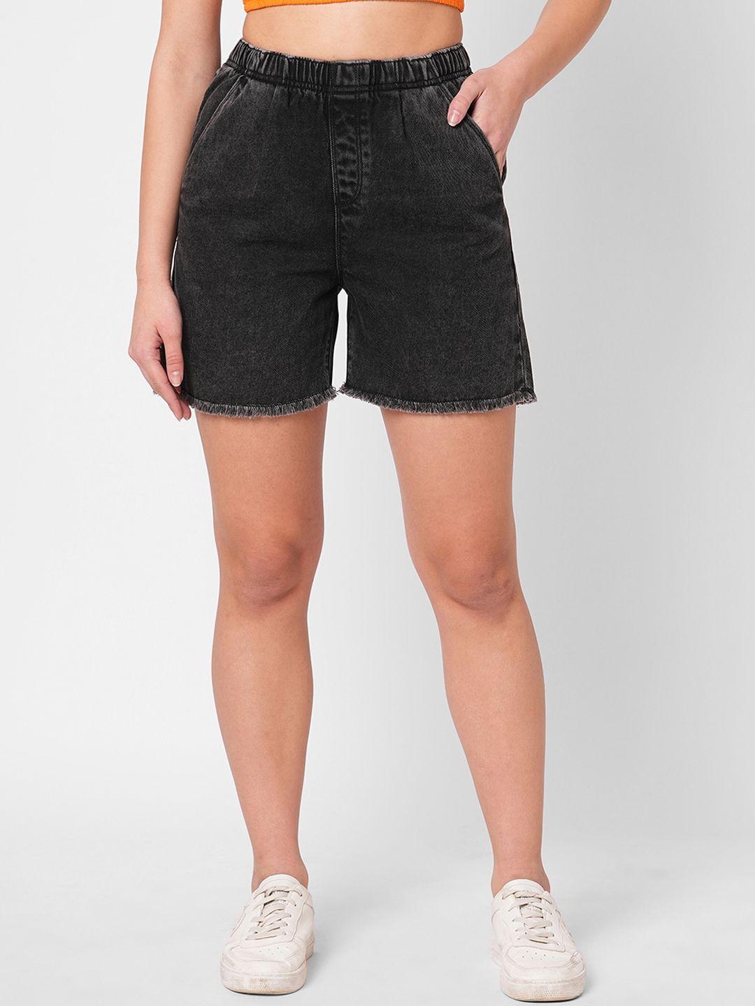 mast & harbour women cotton slim fit mid-rise shorts