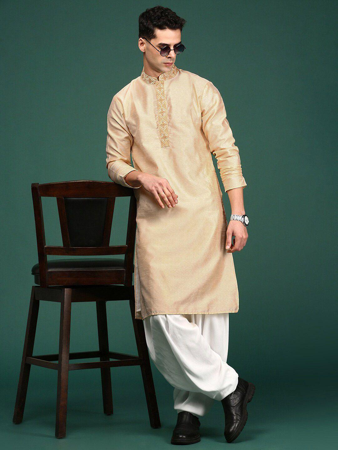 sangria geometric embroidered jacquard mandarin collar kurtas