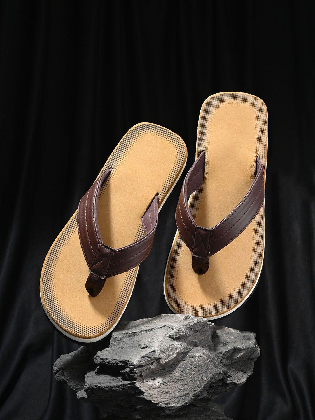 the roadster lifestyle co. men room slipper flip flops